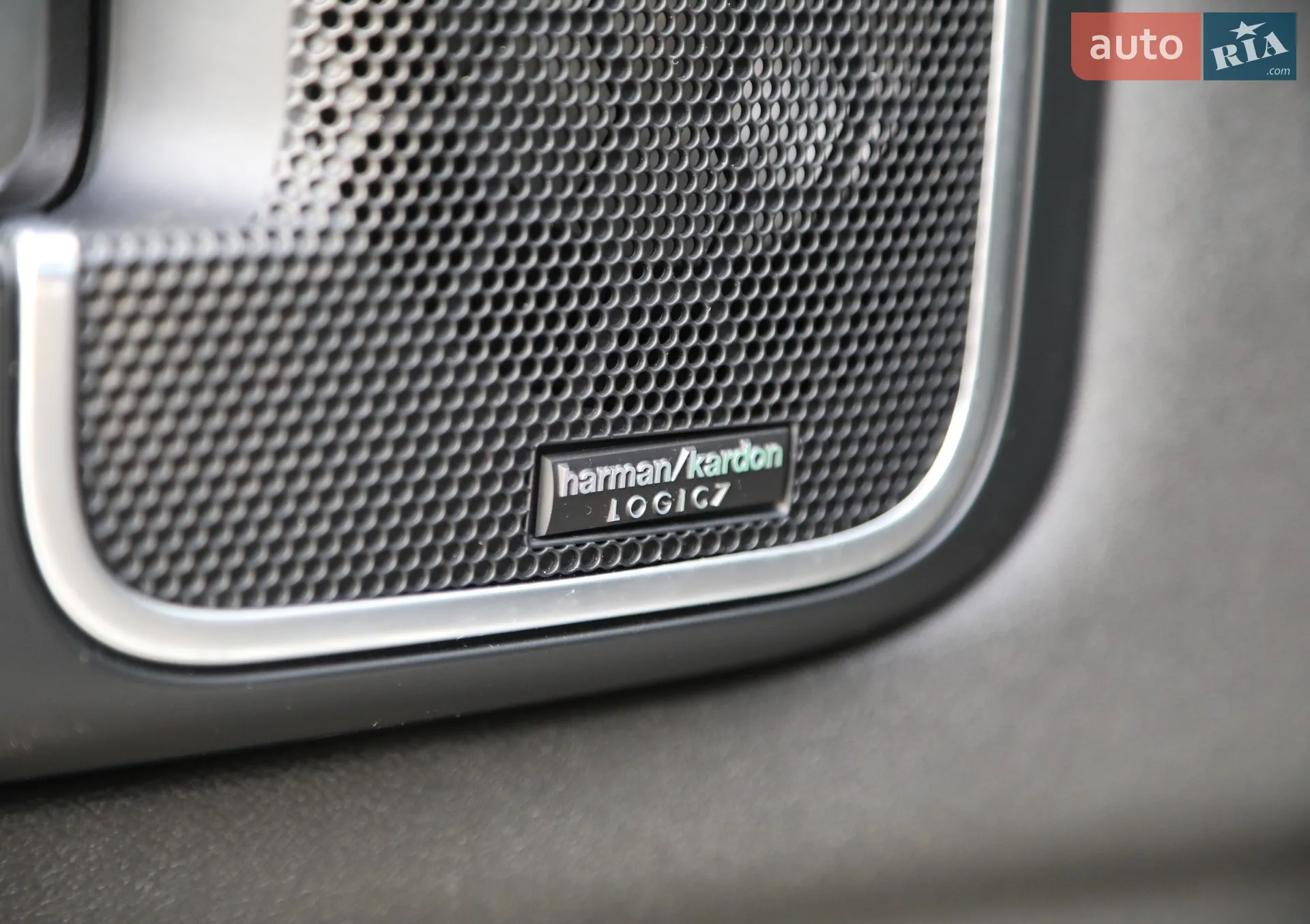 2011 Land Rover Range Rover - мініатюра 25