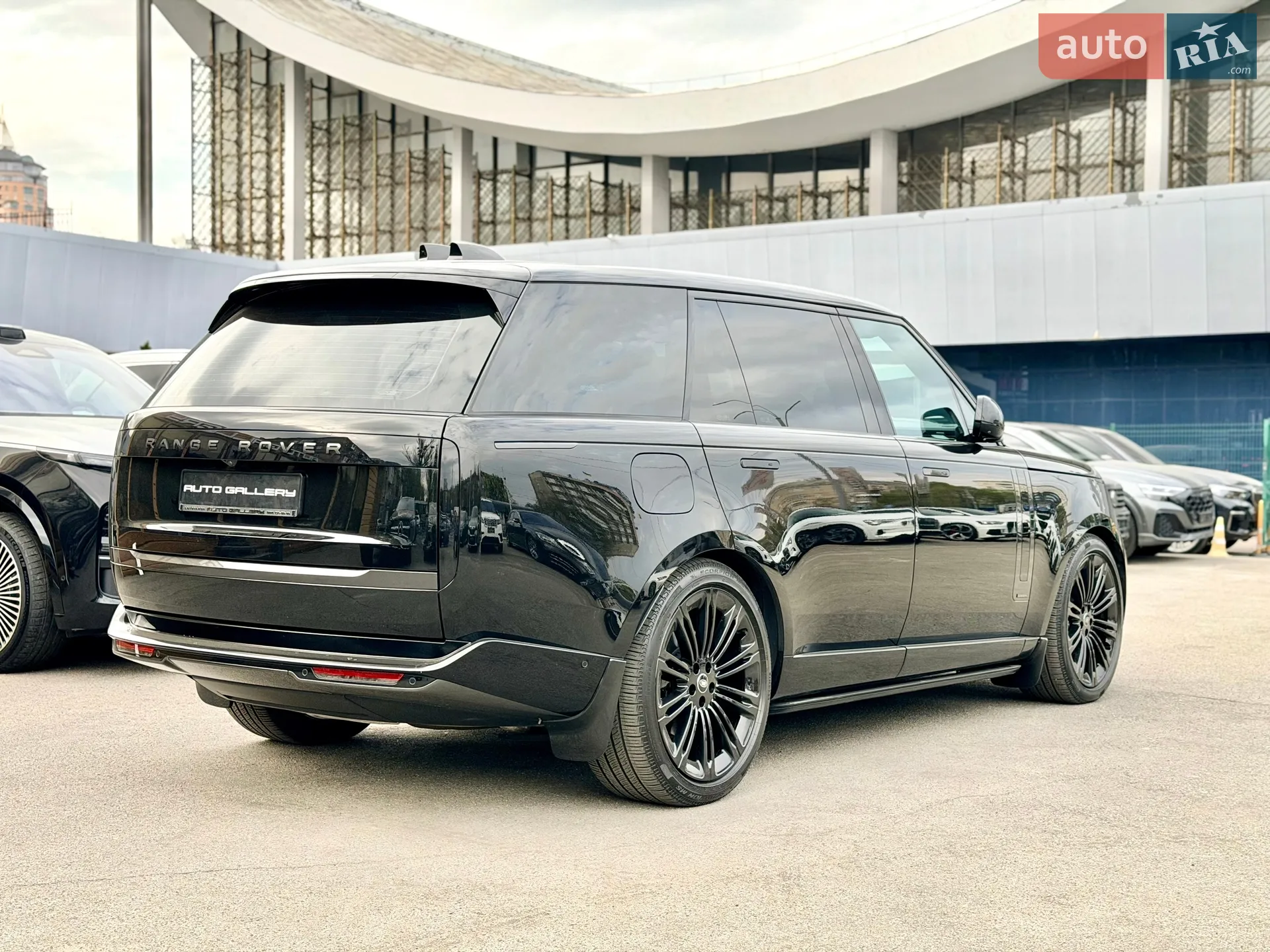 2025 Land Rover Range Rover - мініатюра 14