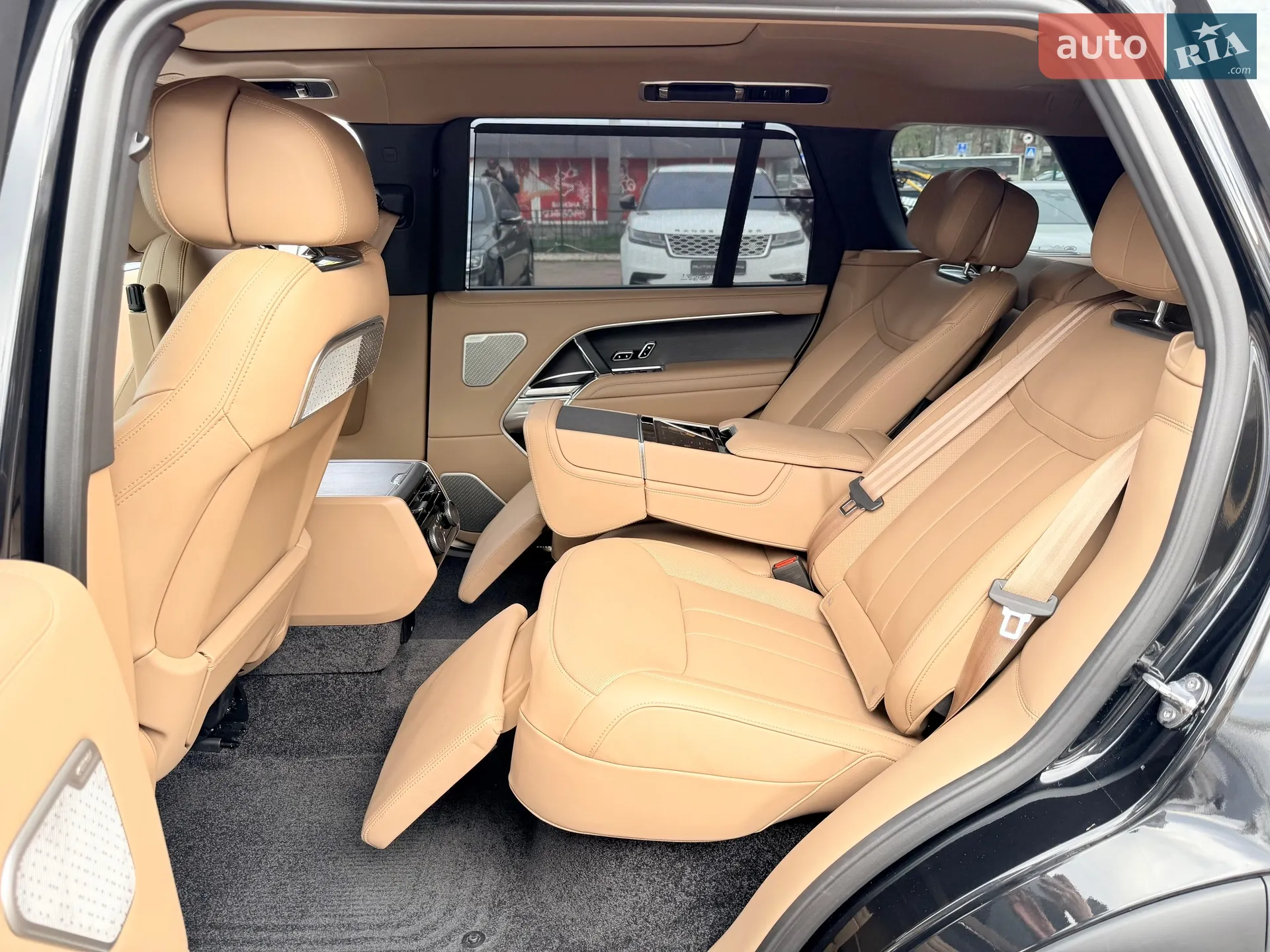 2025 Land Rover Range Rover - мініатюра 29