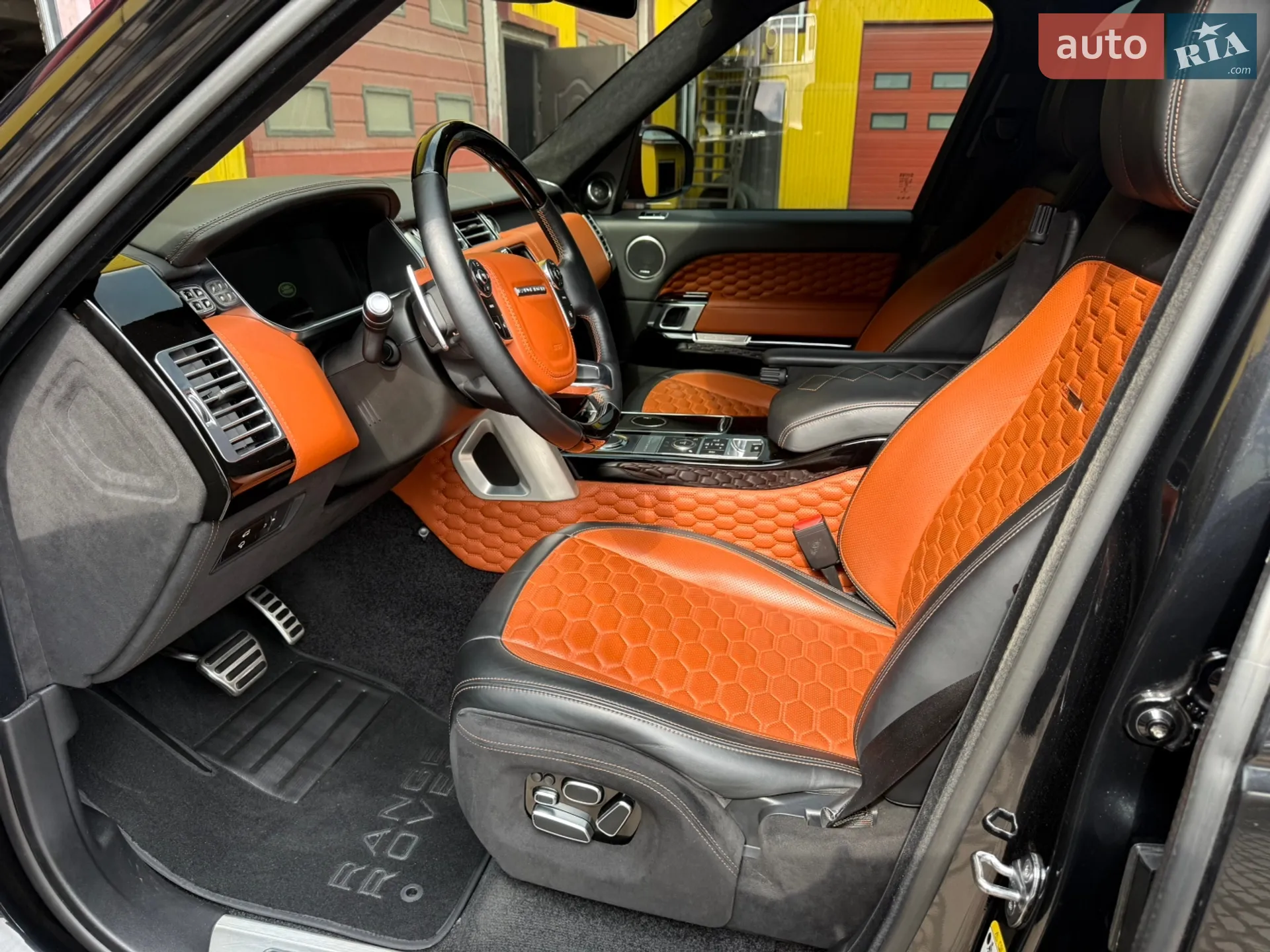 2014 Land Rover Range Rover - мініатюра 18
