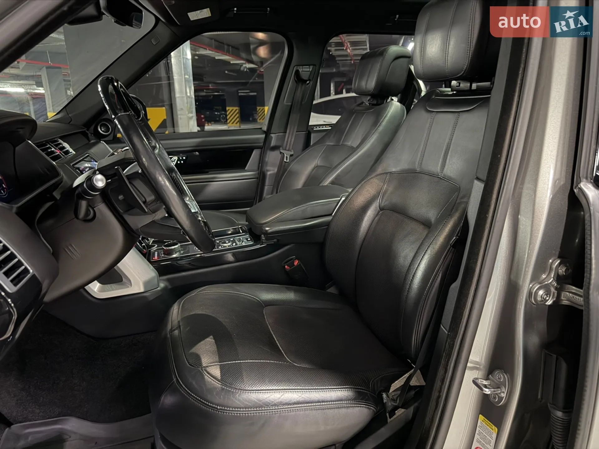2018 Land Rover Range Rover - мініатюра 31