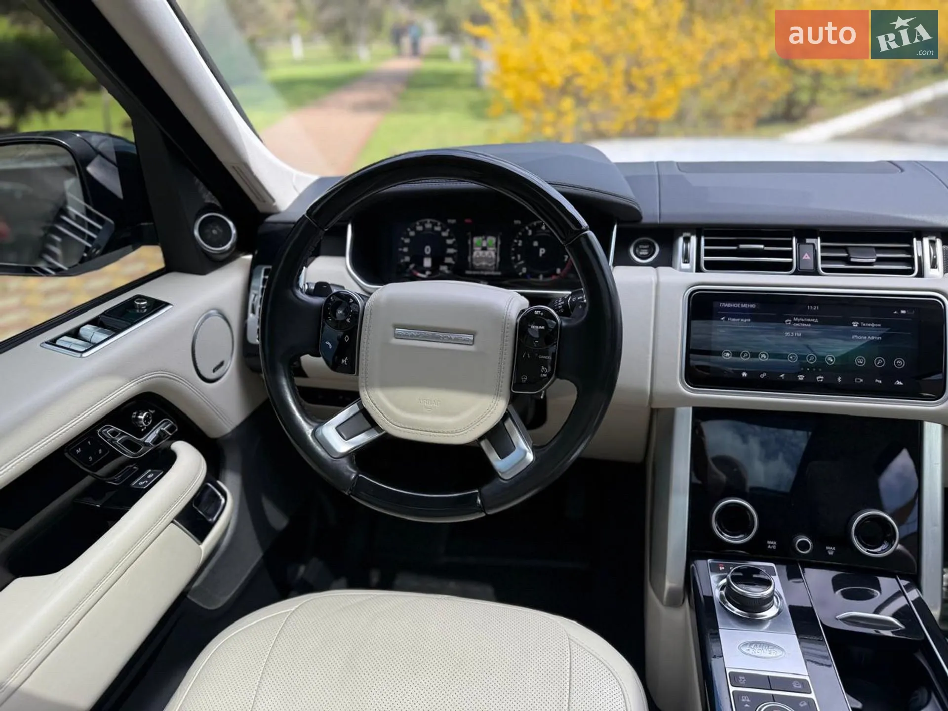 2018 Land Rover Range Rover - мініатюра 26