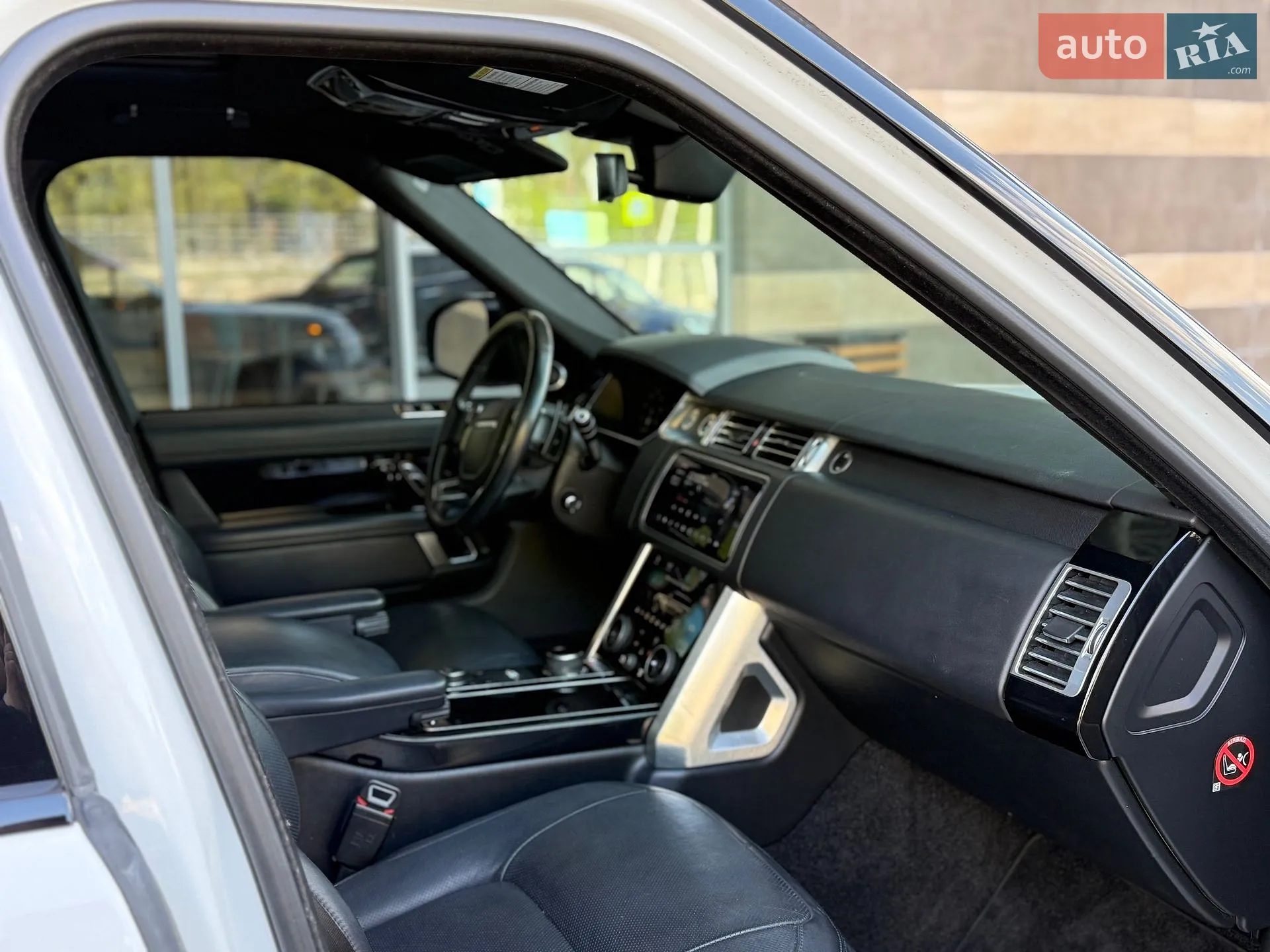 2018 Land Rover Range Rover - мініатюра 26