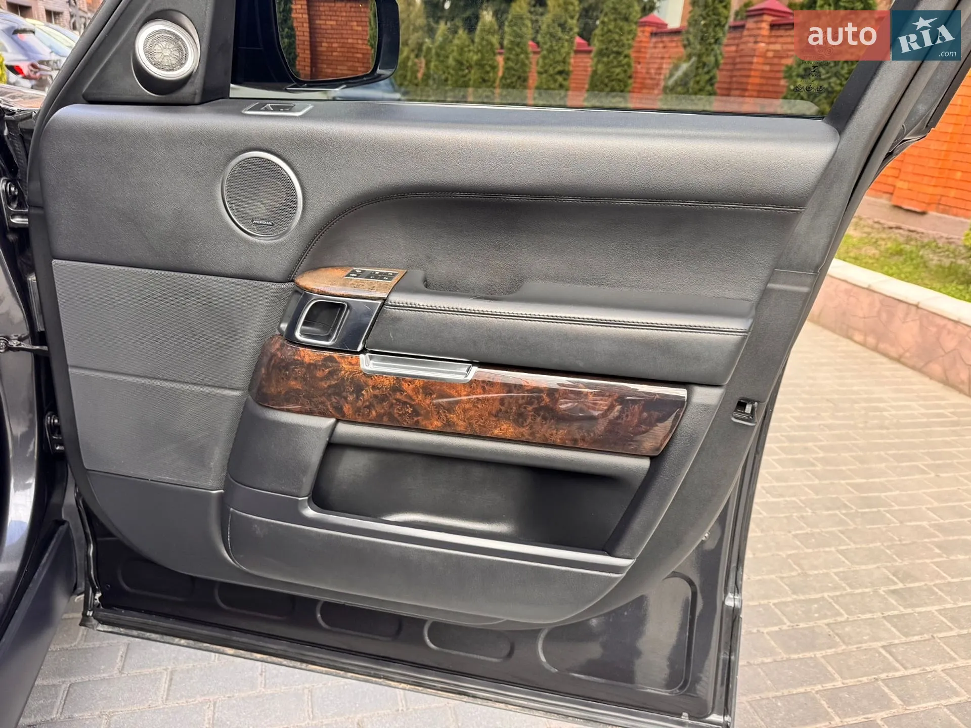 2013 Land Rover Range Rover - мініатюра 29