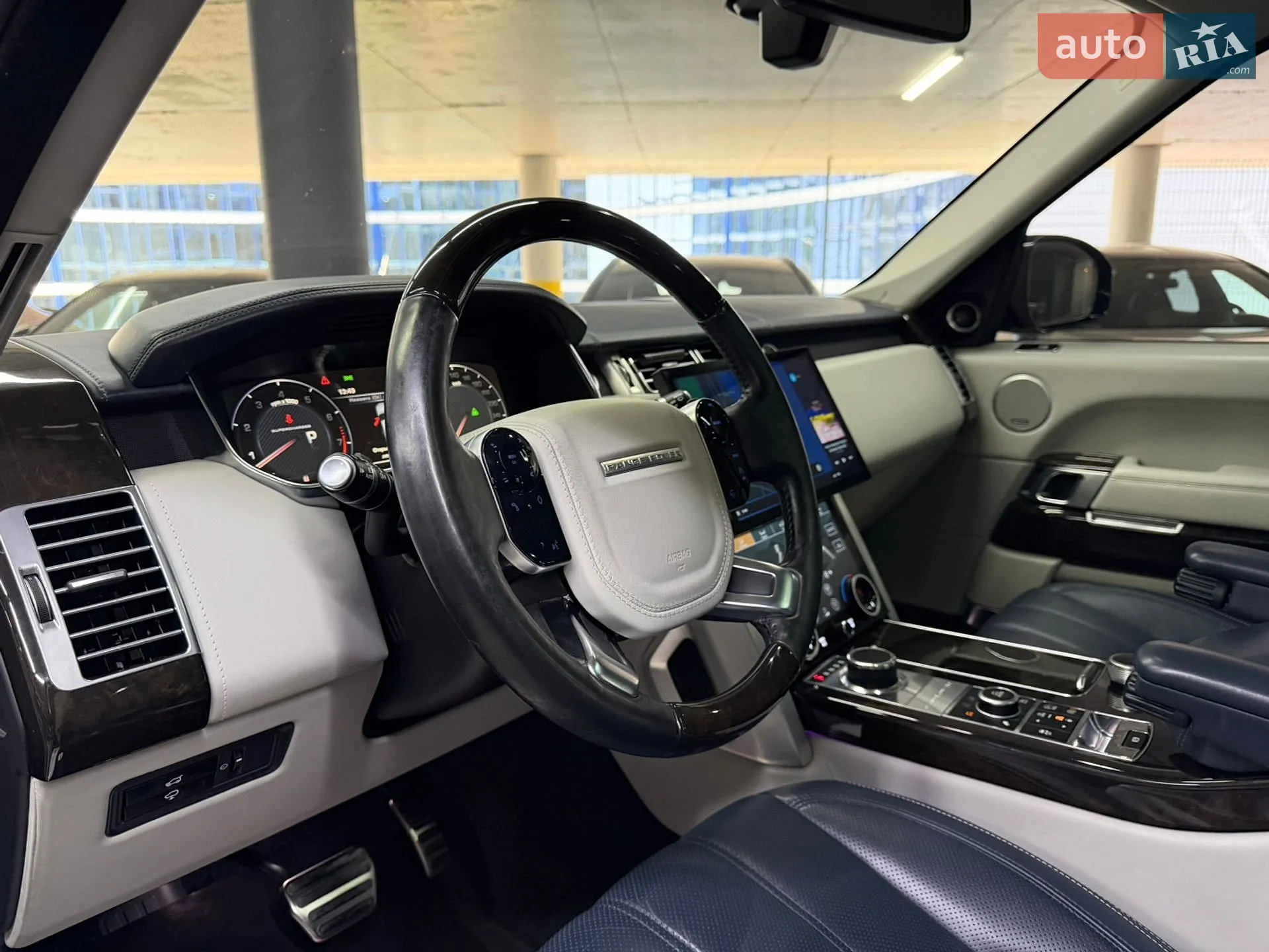 2013 Land Rover Range Rover - мініатюра 21