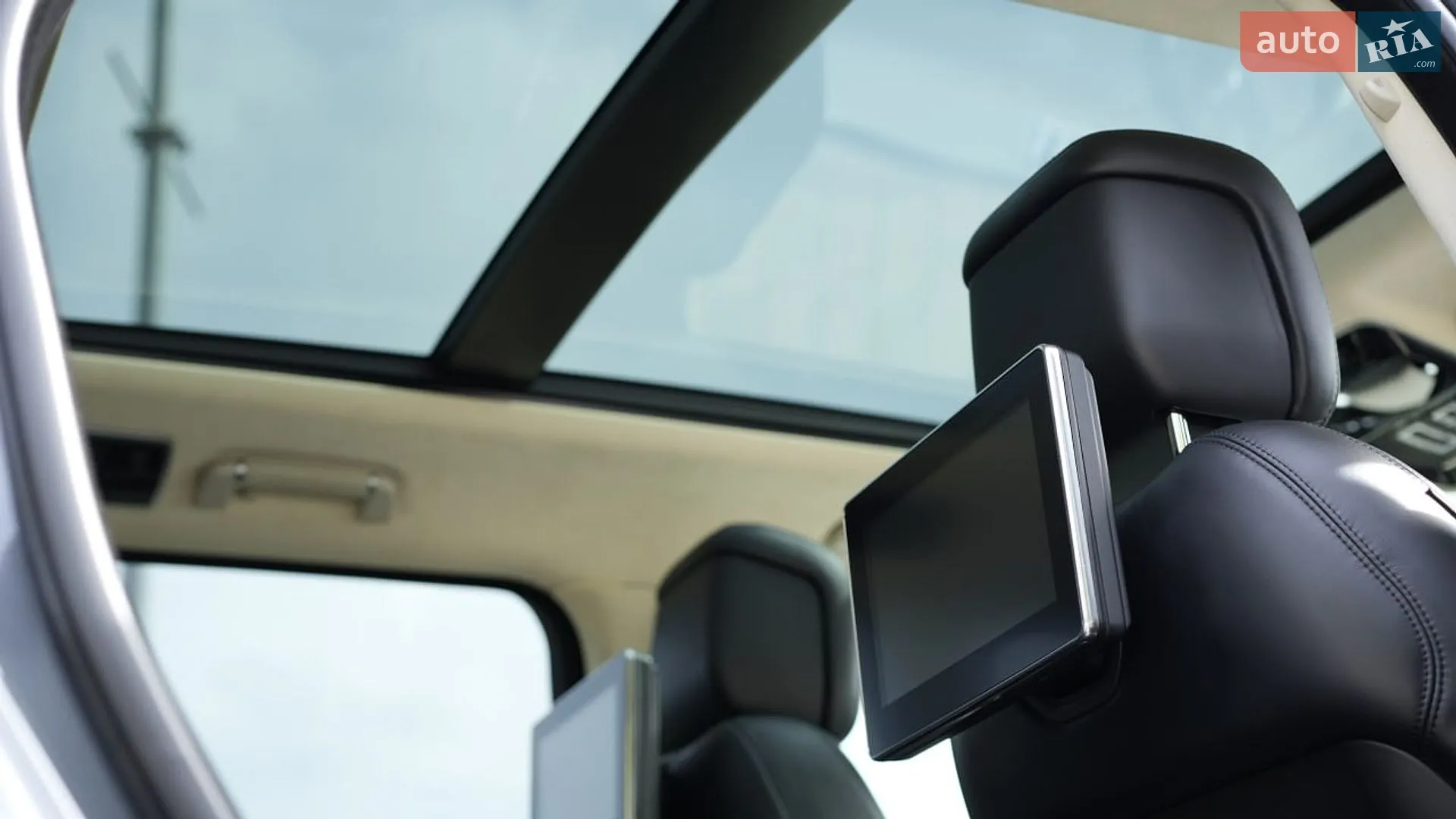 2020 Land Rover Range Rover - мініатюра 22