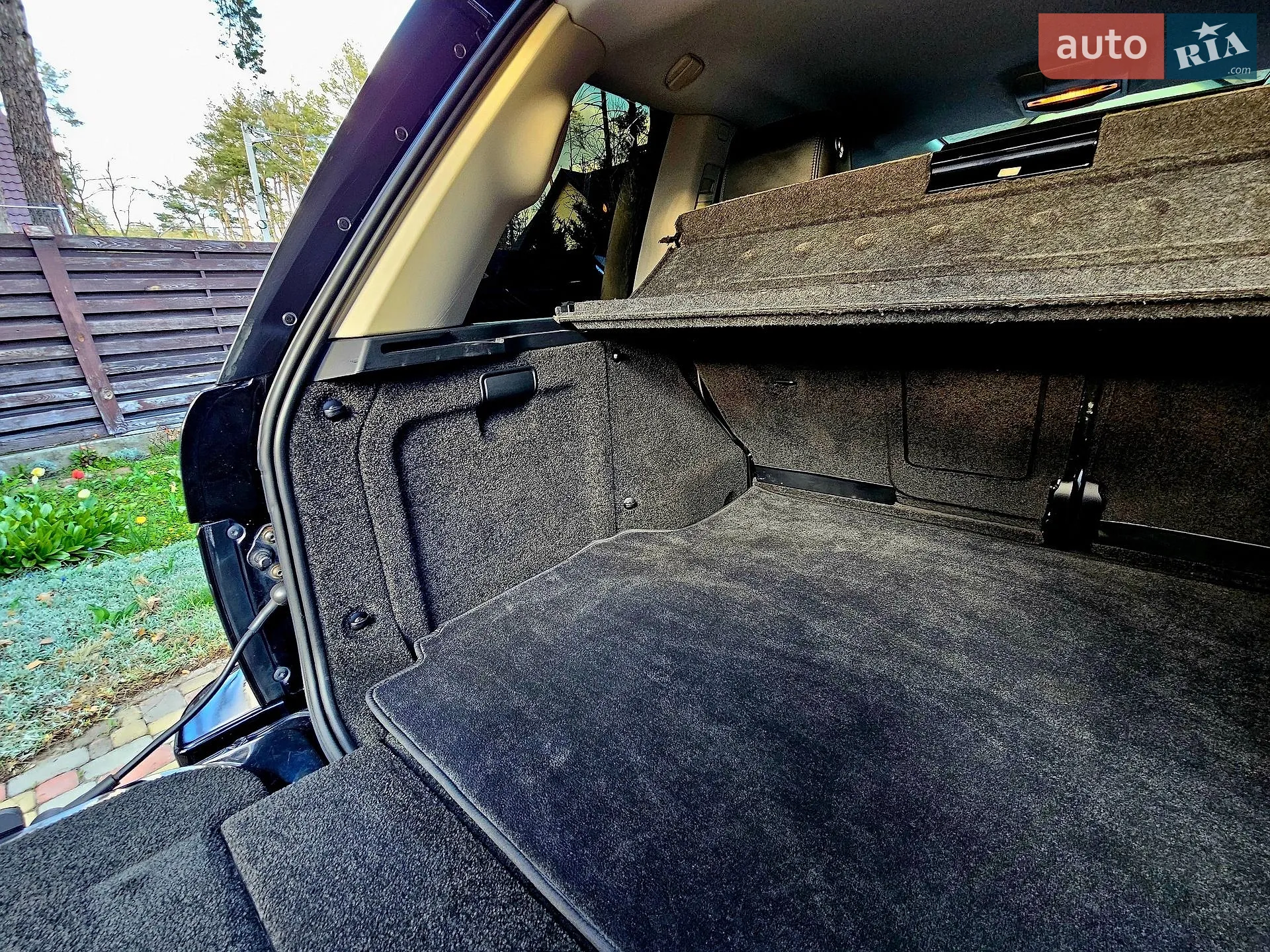 2010 Land Rover Range Rover - мініатюра 25