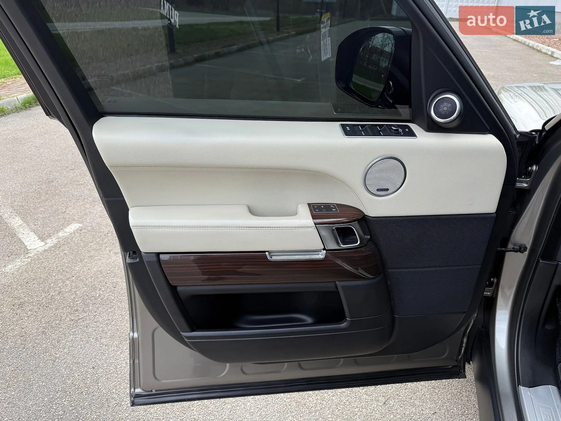 2017 Land Rover Range Rover - мініатюра 30