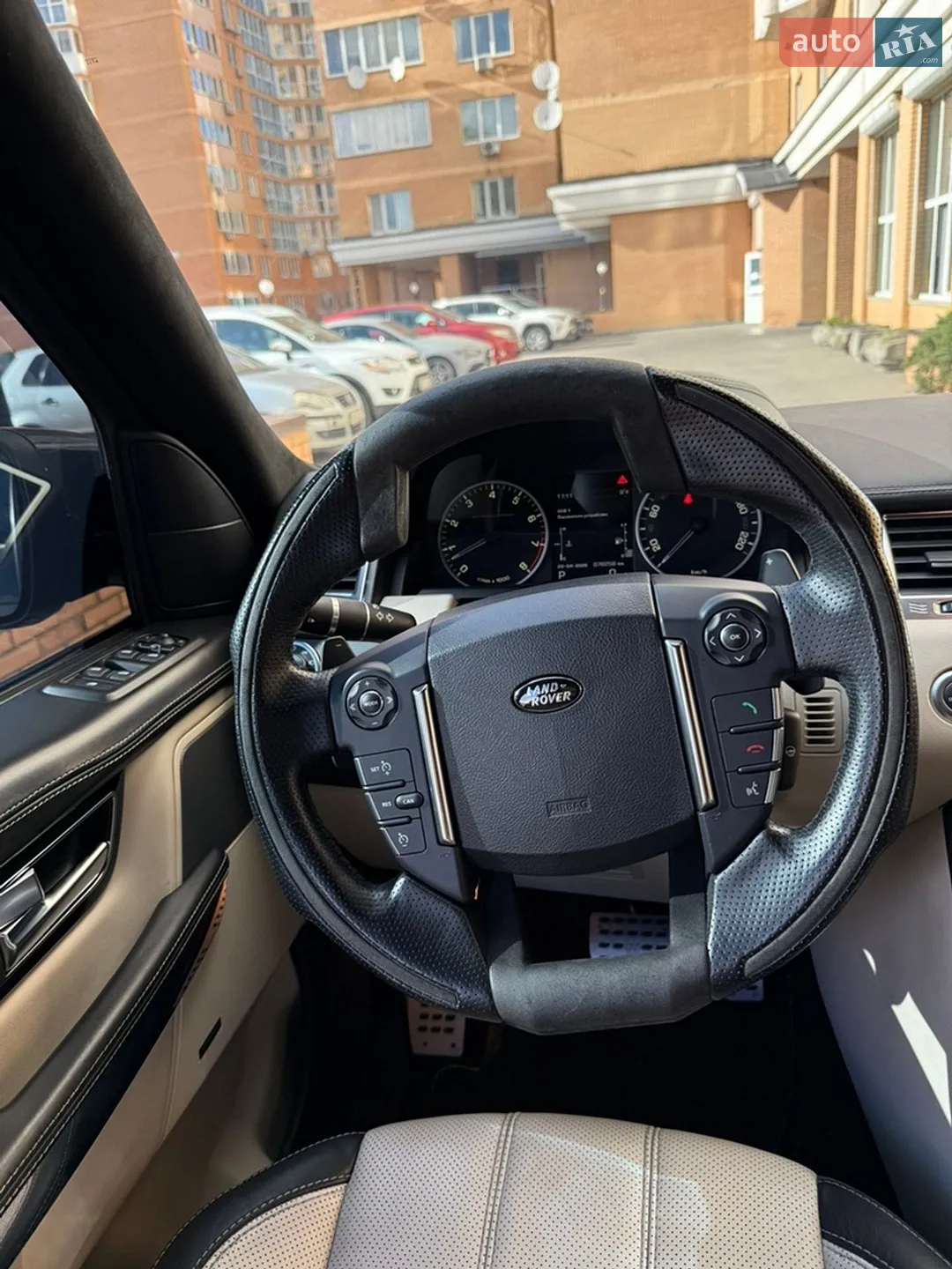 2012 Land Rover Range Rover - мініатюра 13