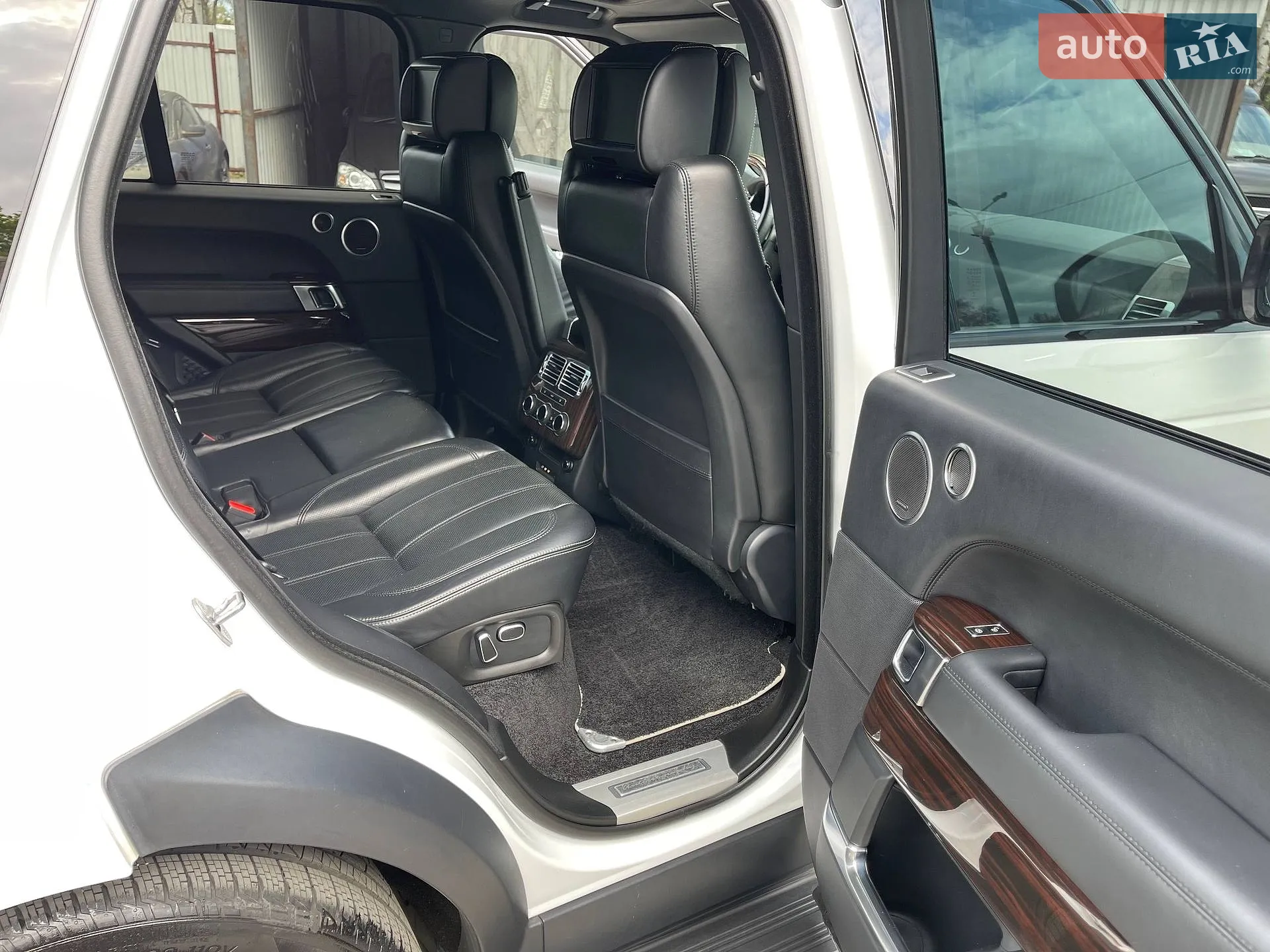 2013 Land Rover Range Rover - мініатюра 34