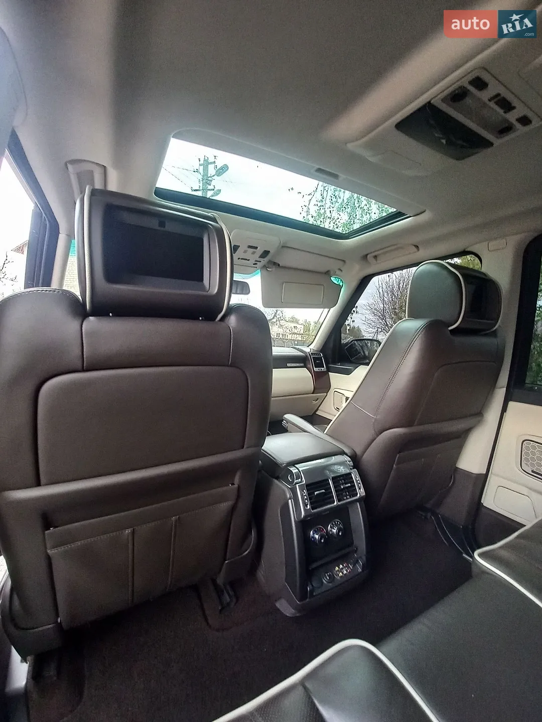 2012 Land Rover Range Rover - мініатюра 23