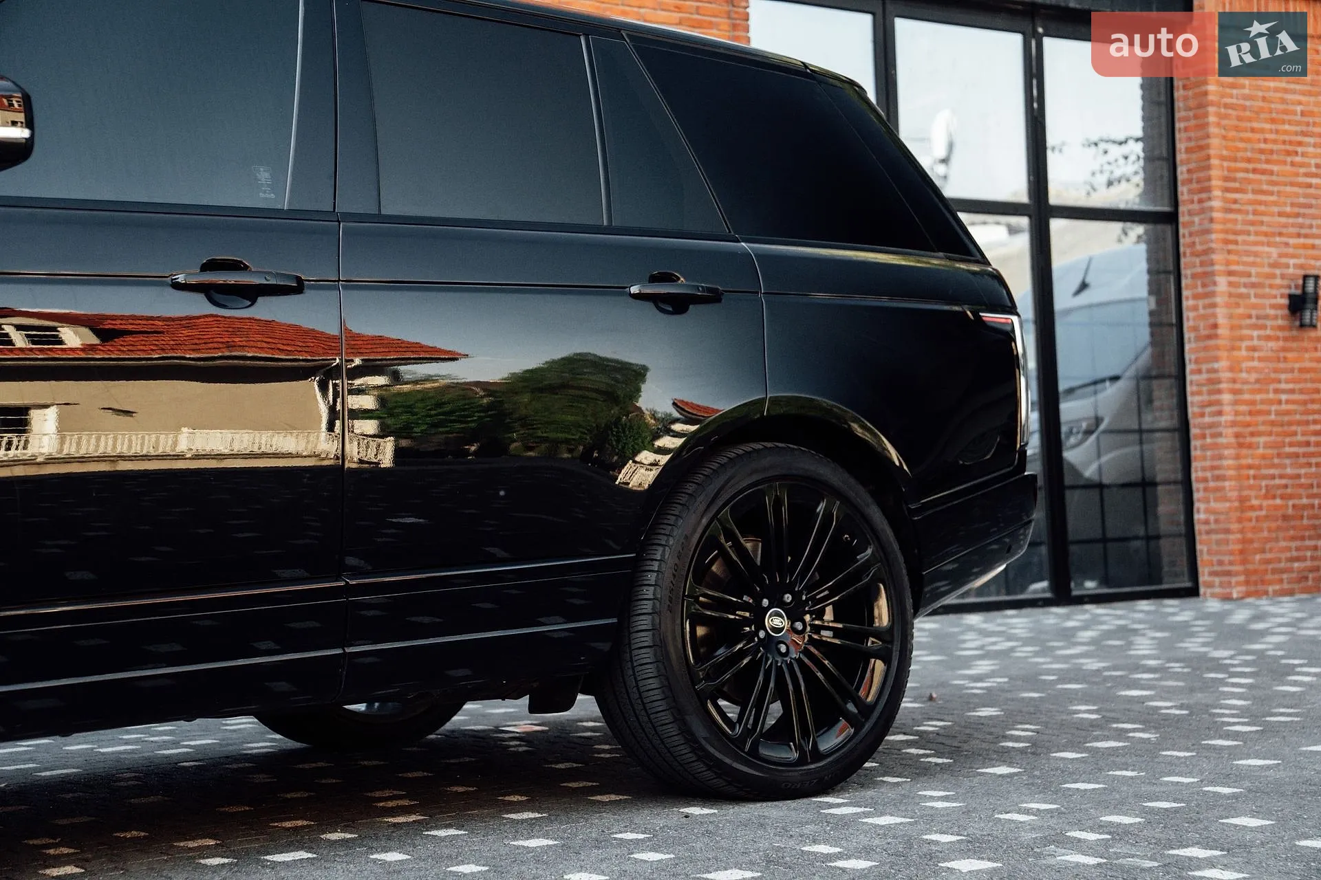 2019 Land Rover Range Rover - мініатюра 27