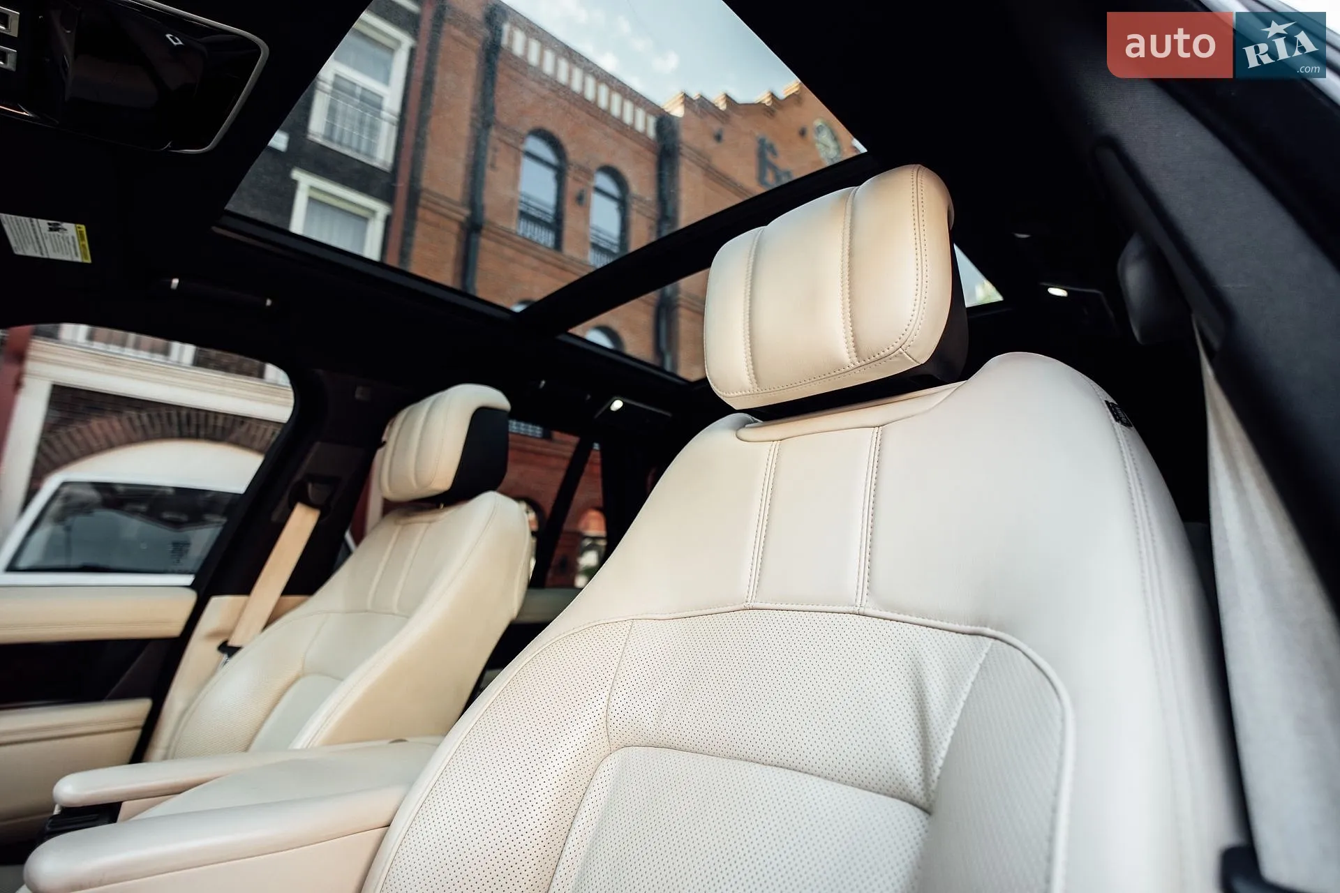 2019 Land Rover Range Rover - мініатюра 57