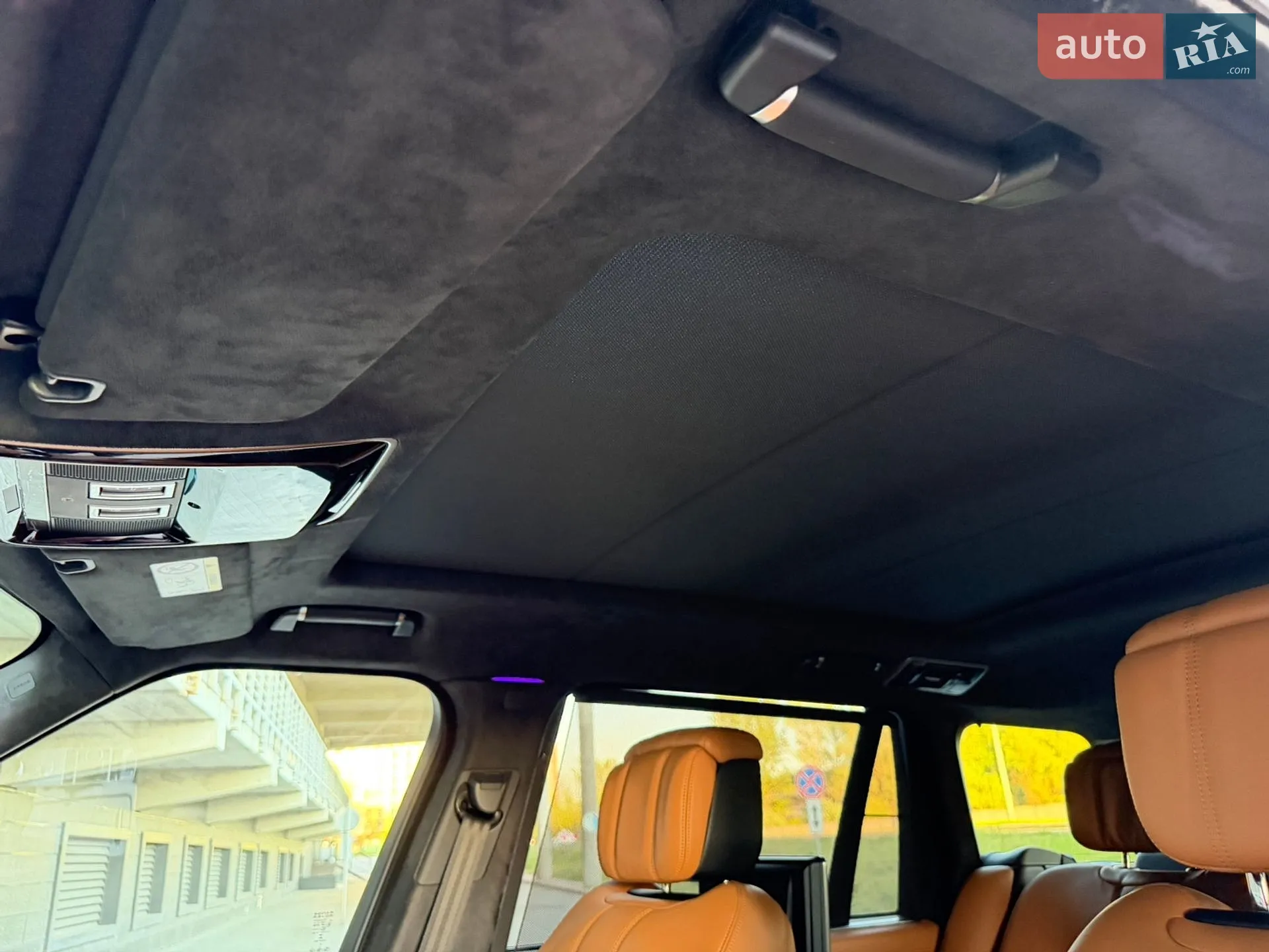 2019 Land Rover Range Rover - мініатюра 16