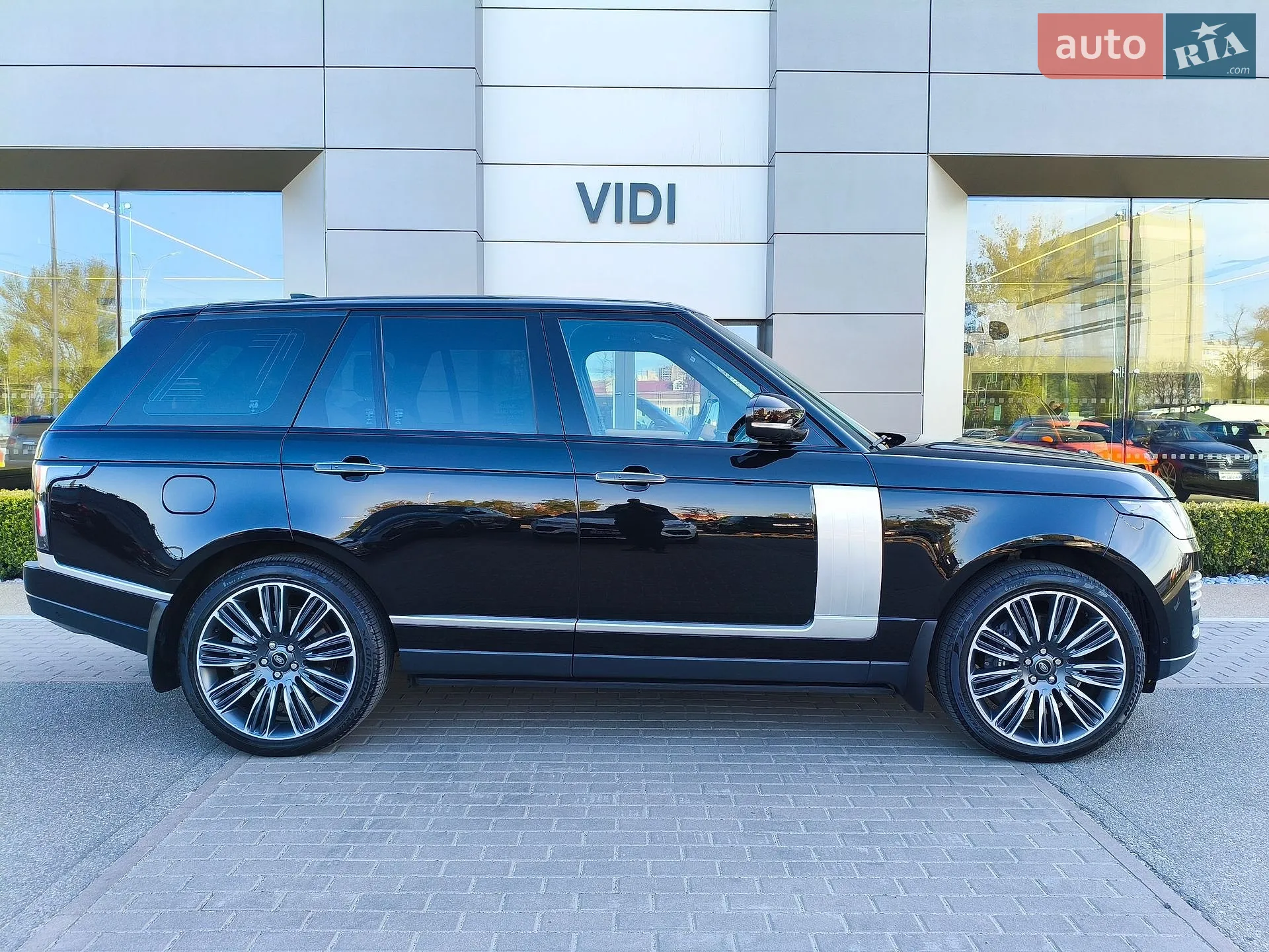 2021 Land Rover Range Rover - мініатюра 22