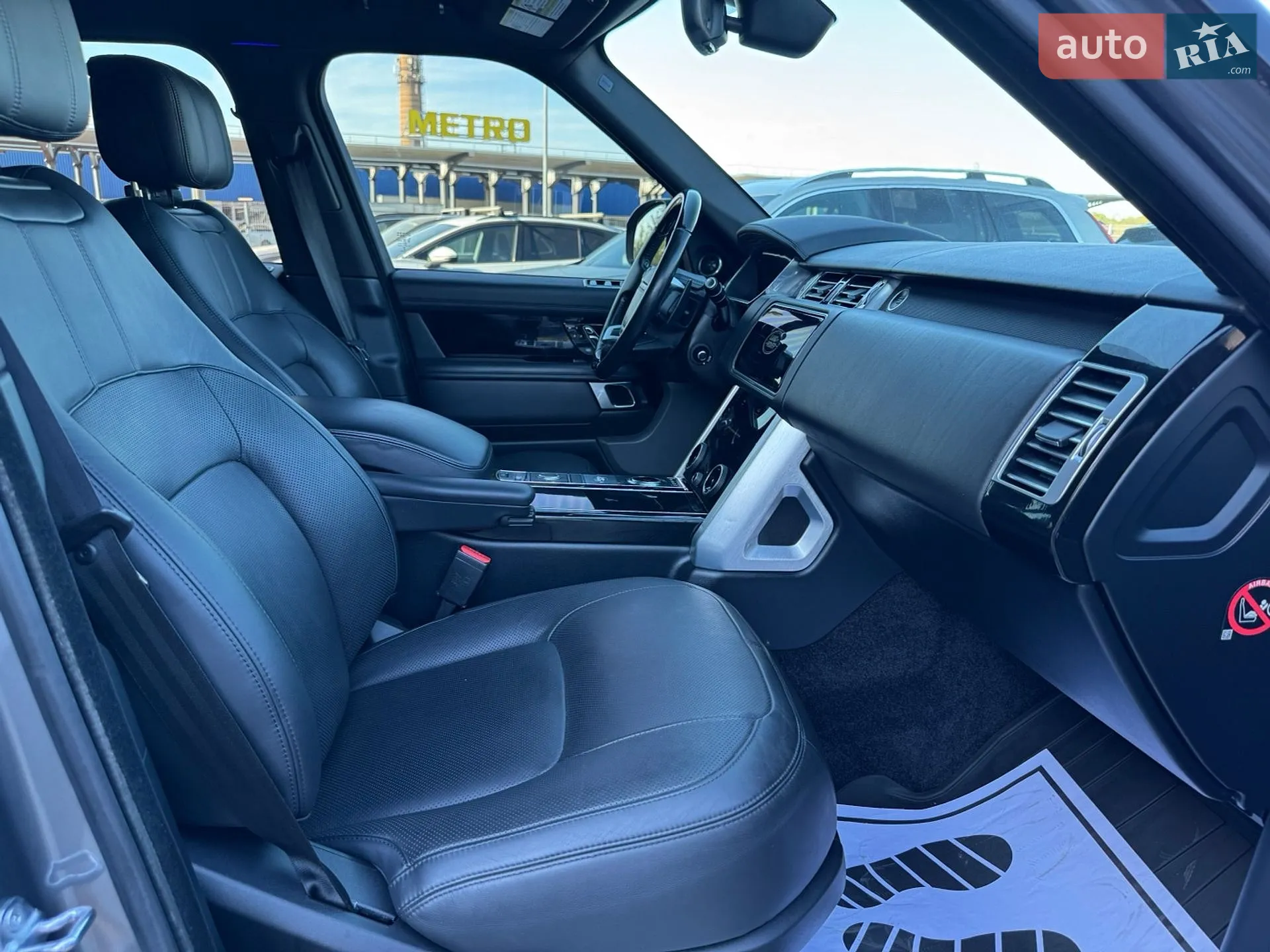 2018 Land Rover Range Rover - мініатюра 19
