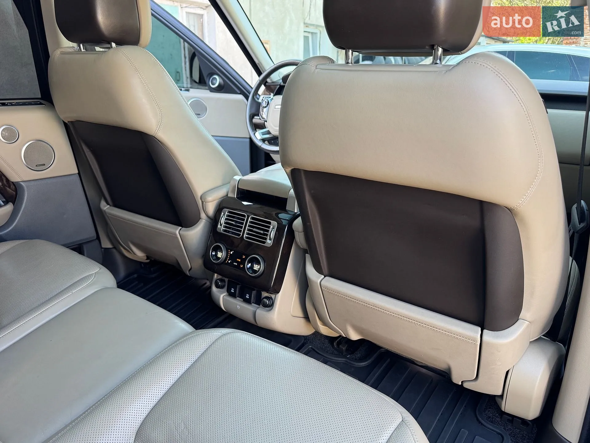 2017 Land Rover Range Rover - мініатюра 57