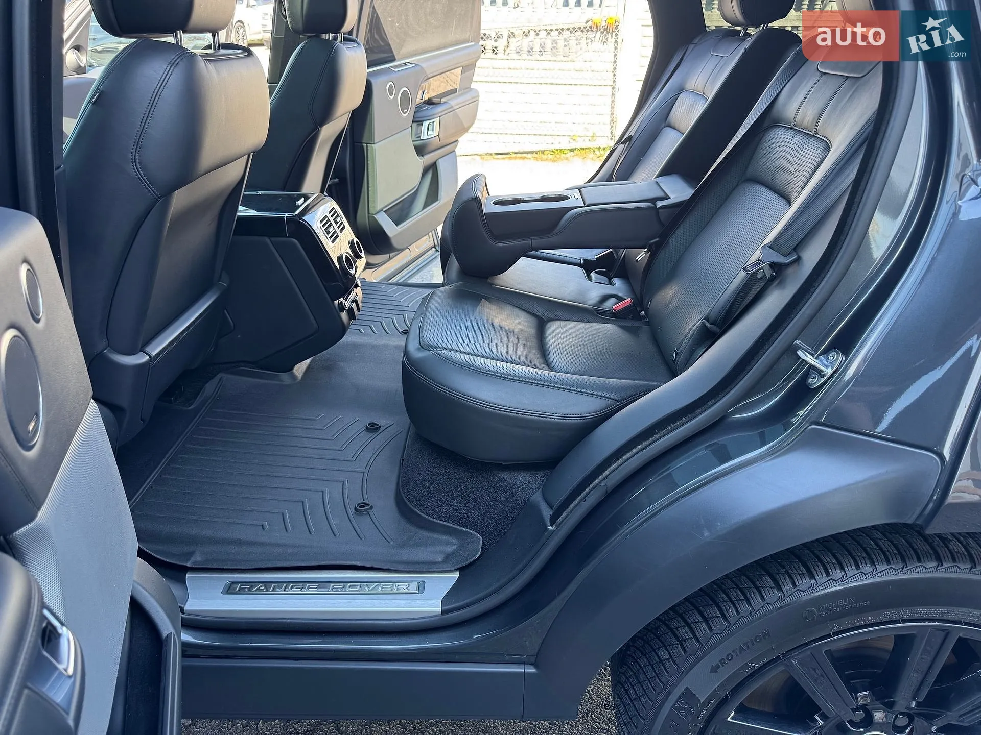 2017 Land Rover Range Rover - мініатюра 124