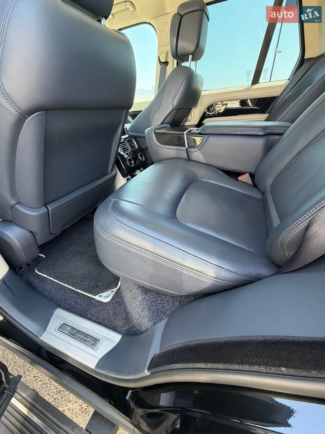 2020 Land Rover Range Rover - мініатюра 32