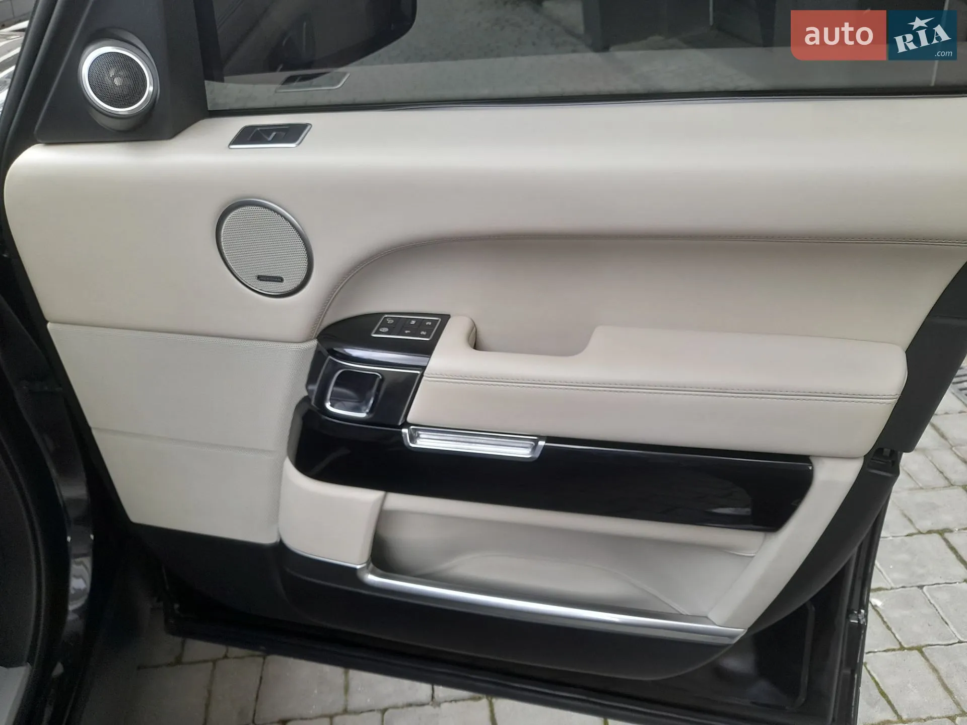 2013 Land Rover Range Rover - мініатюра 20