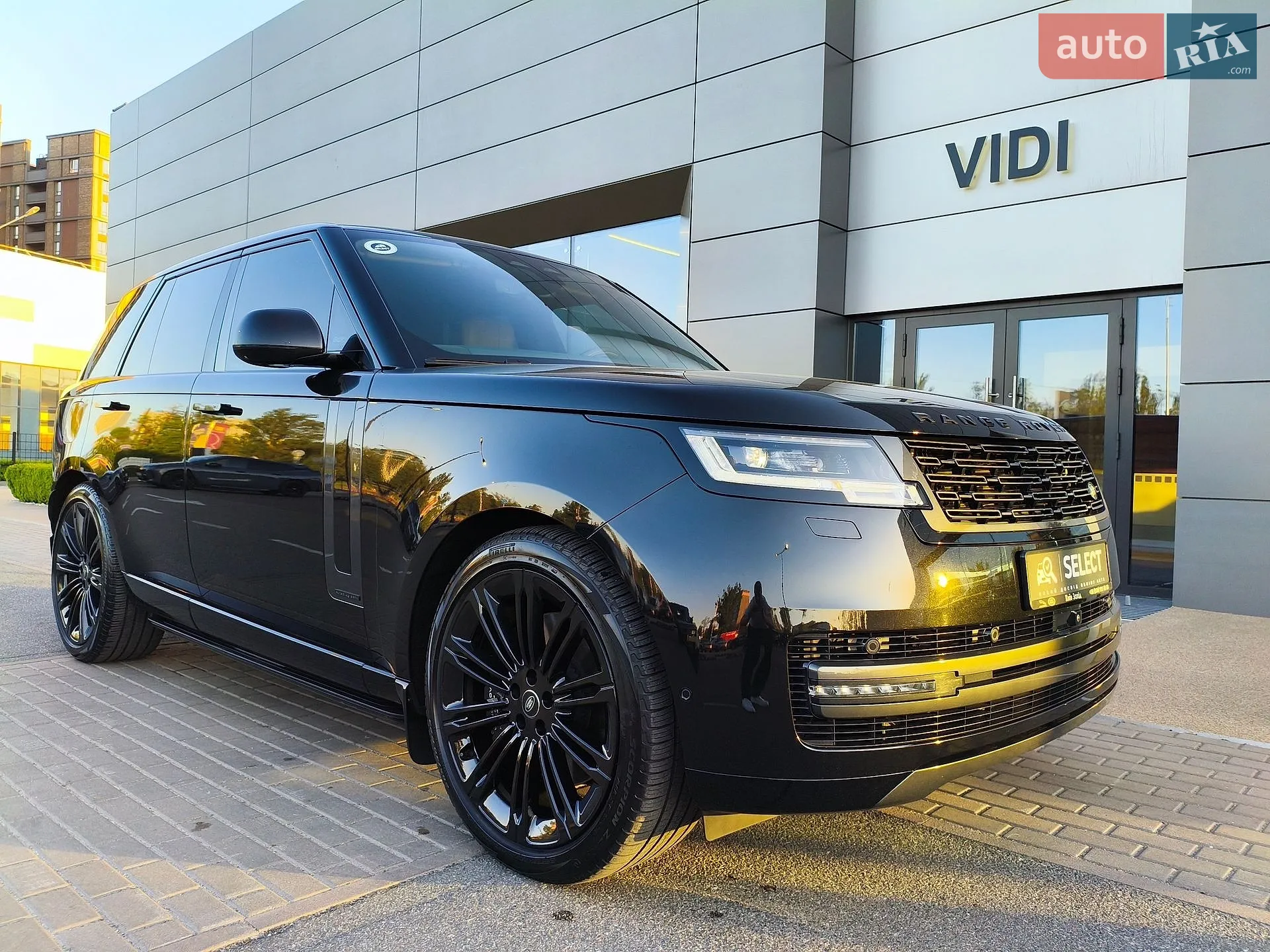 2023 Land Rover Range Rover - мініатюра 27