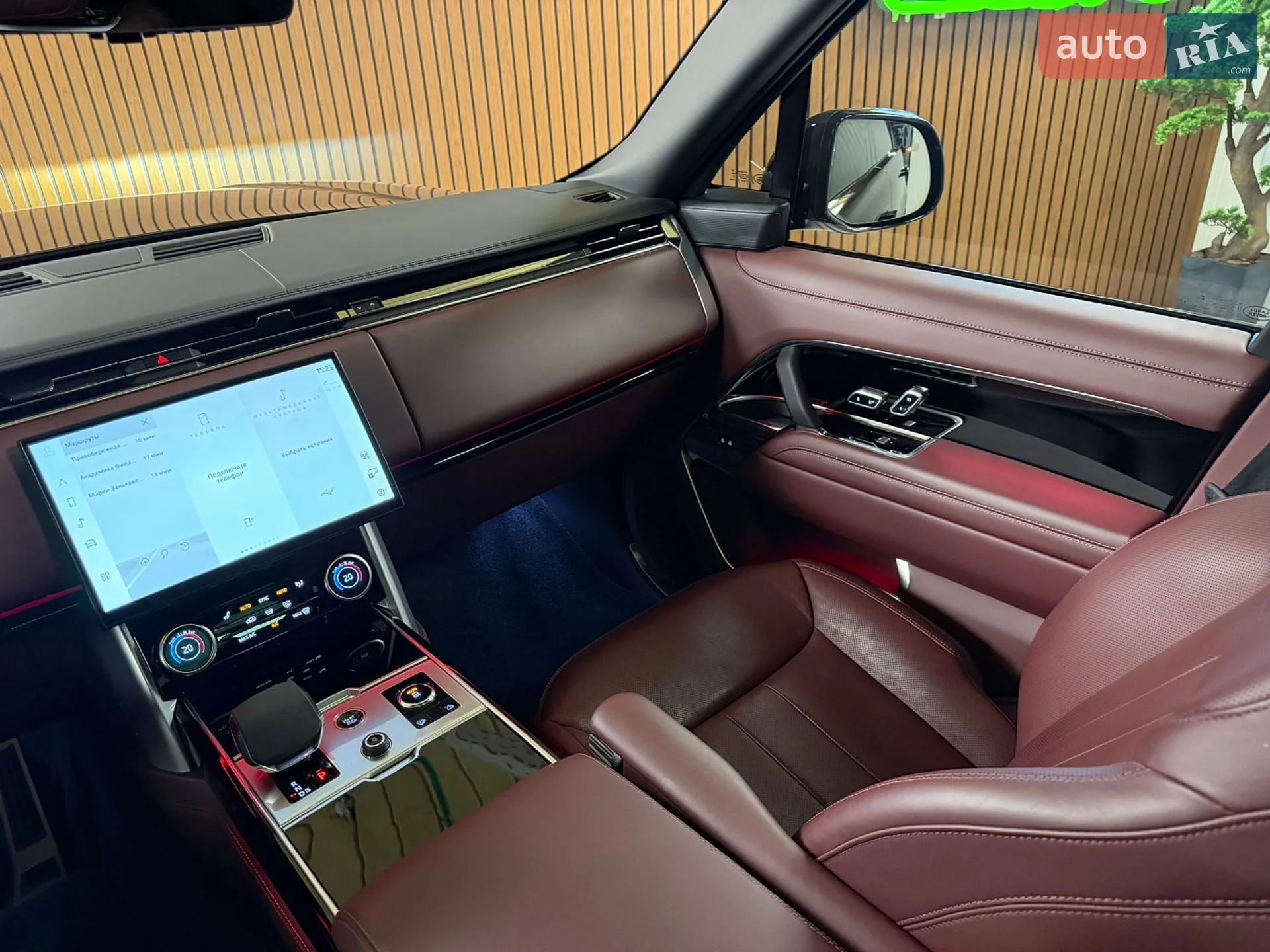2023 Land Rover Range Rover - мініатюра 35