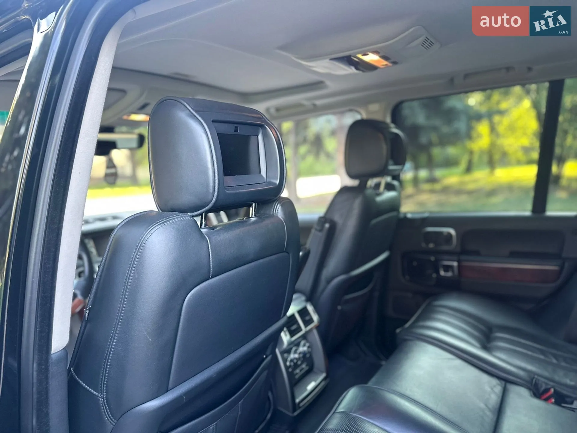 2011 Land Rover Range Rover - мініатюра 17