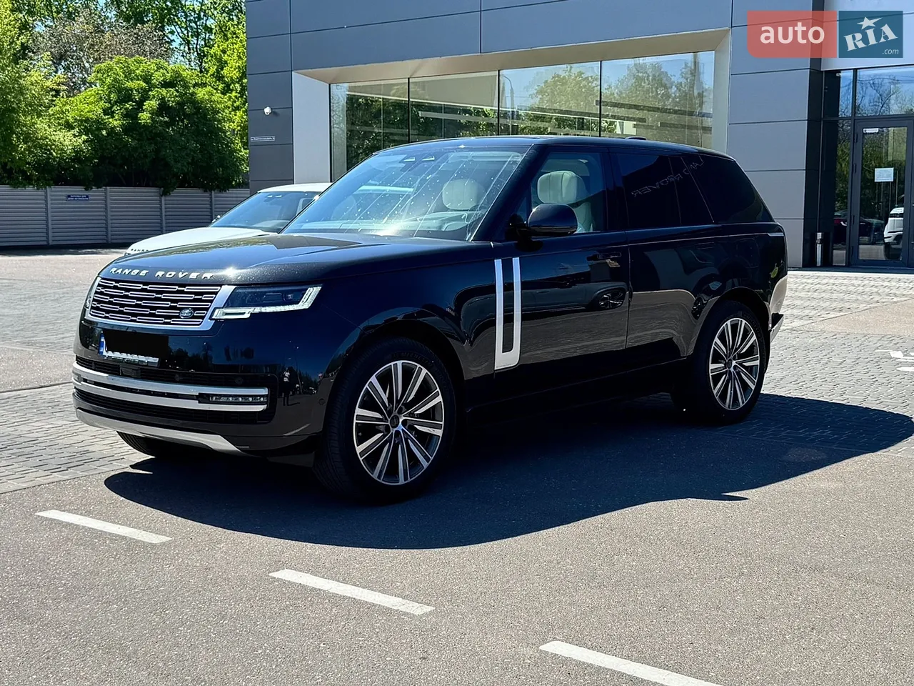 2016 Land Rover Range Rover - мініатюра 27