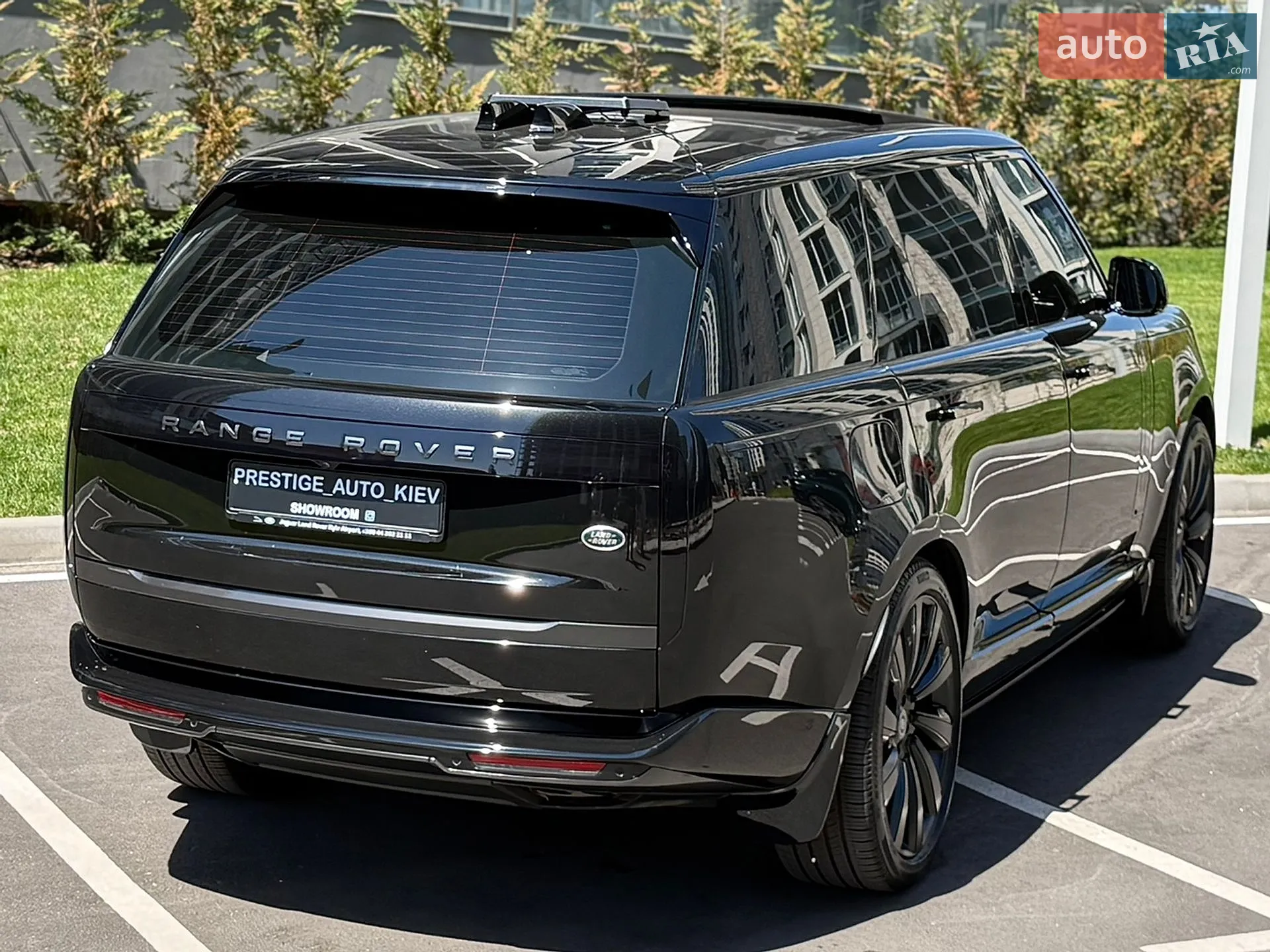 2023 Land Rover Range Rover - мініатюра 18