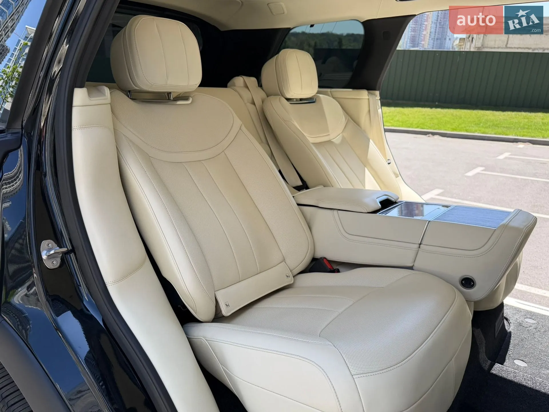 2023 Land Rover Range Rover - мініатюра 47