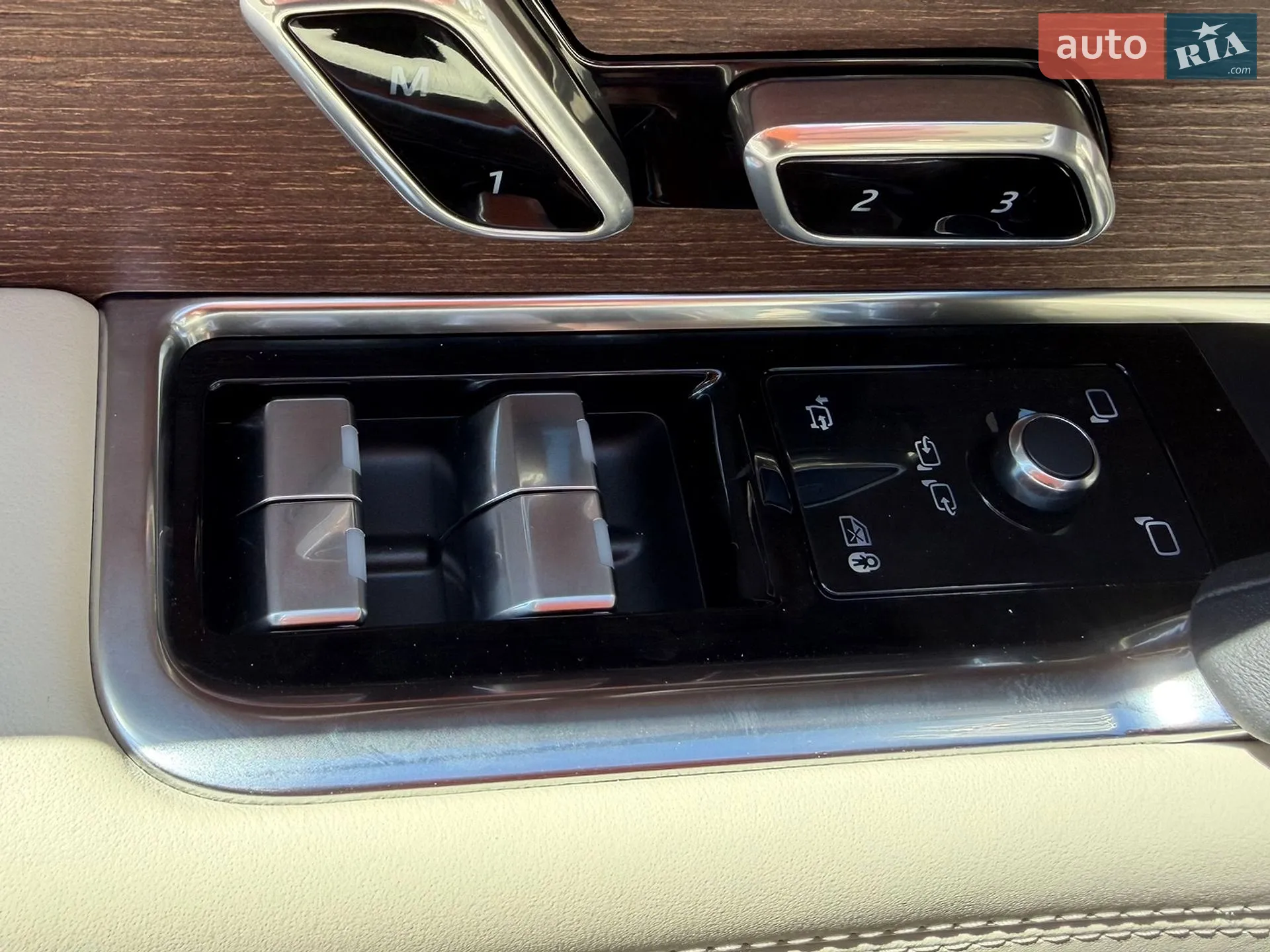 2023 Land Rover Range Rover - мініатюра 49