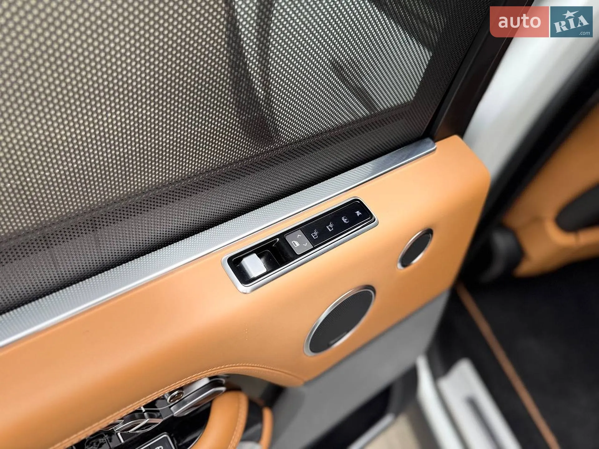 2019 Land Rover Range Rover - мініатюра 21