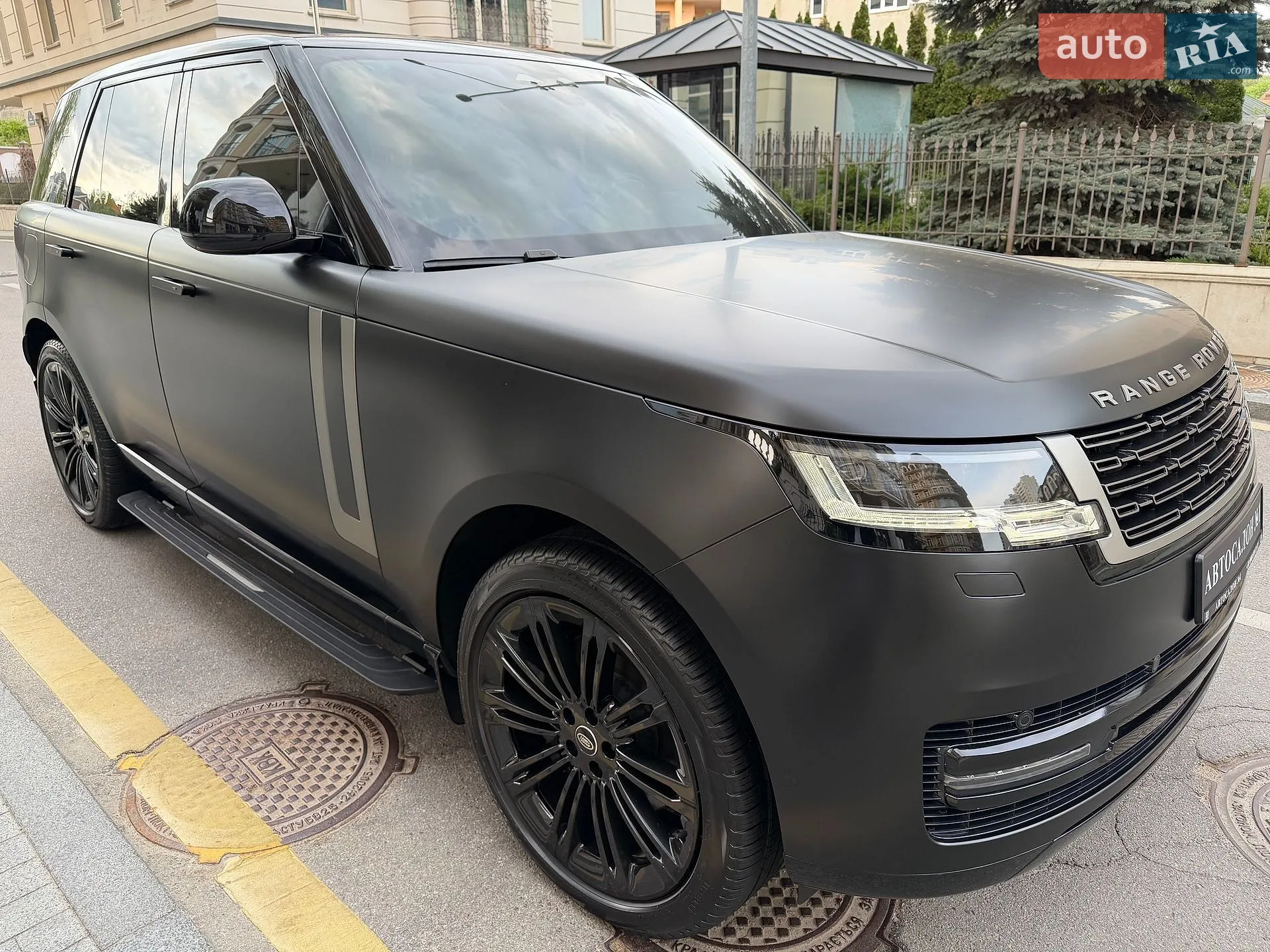 2023 Land Rover Range Rover - мініатюра 17