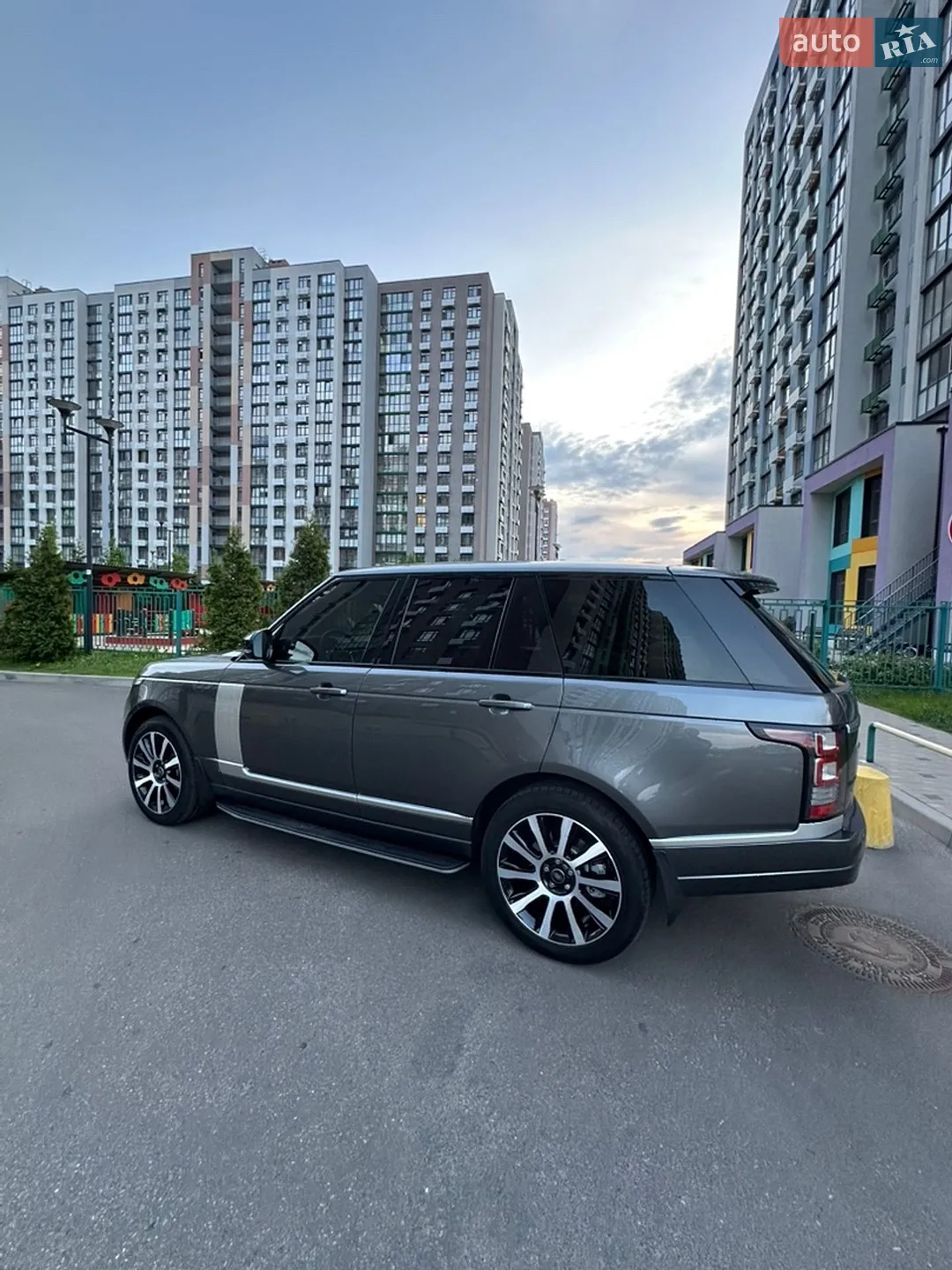 2014 Land Rover Range Rover - мініатюра 10