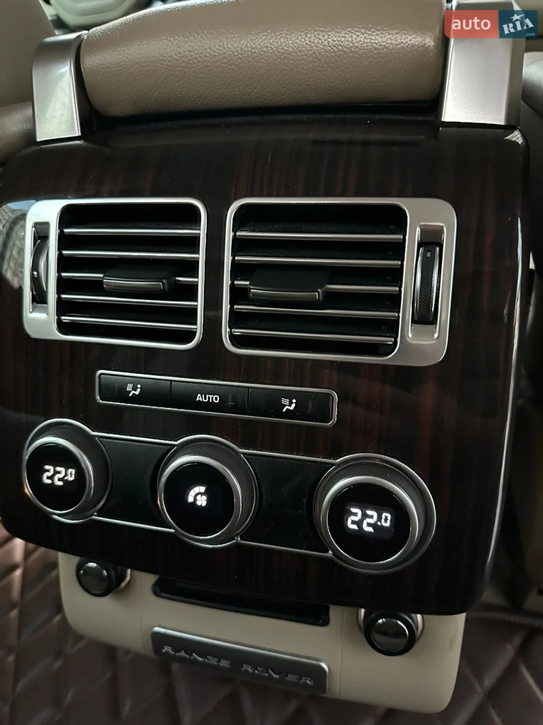 2014 Land Rover Range Rover - мініатюра 47