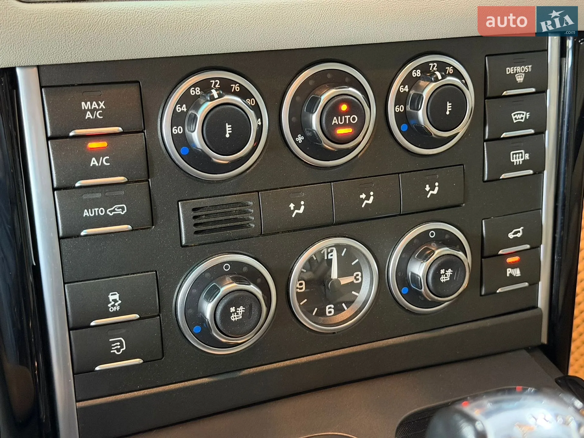 2012 Land Rover Range Rover - мініатюра 29