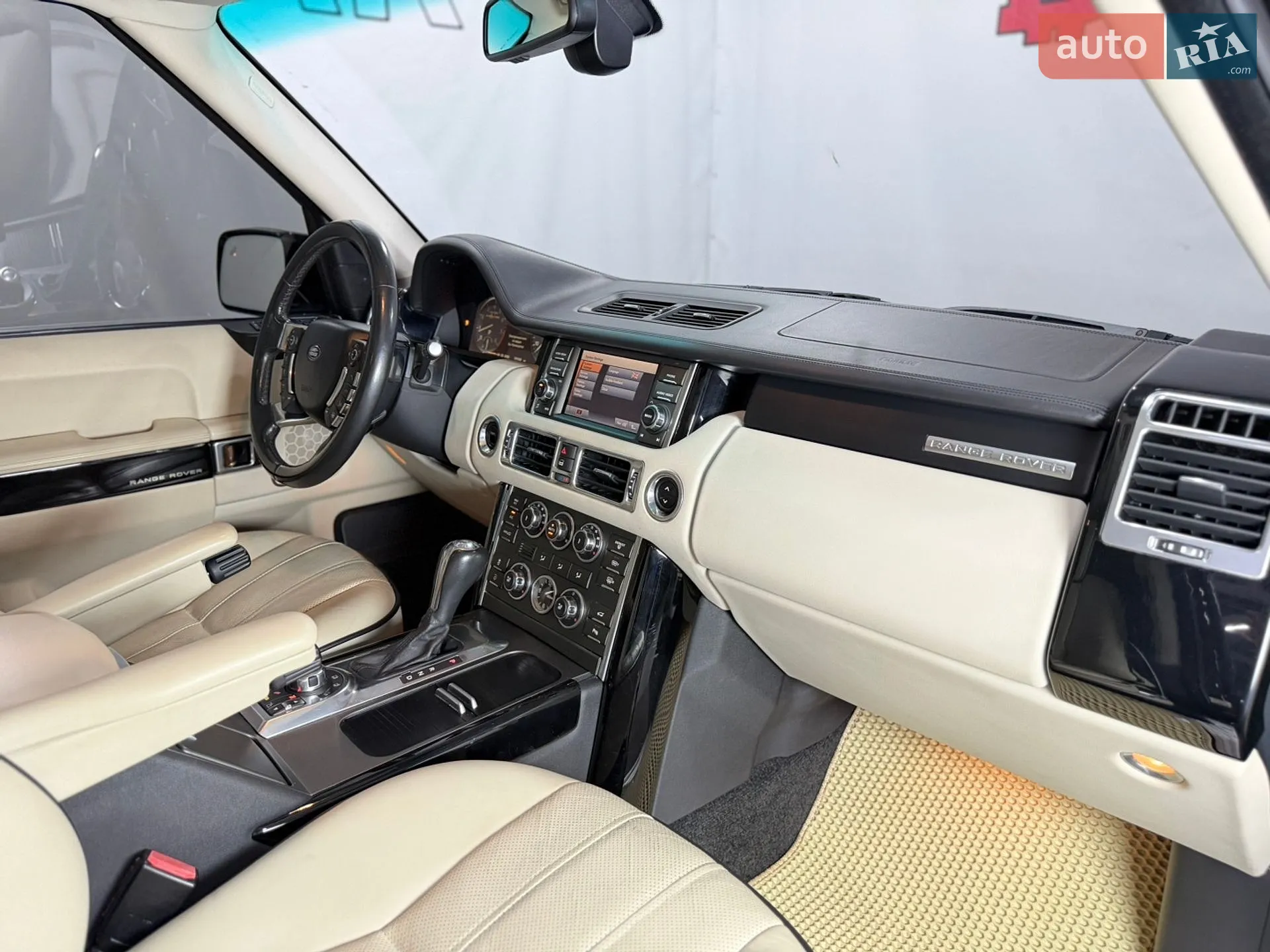 2012 Land Rover Range Rover - мініатюра 57
