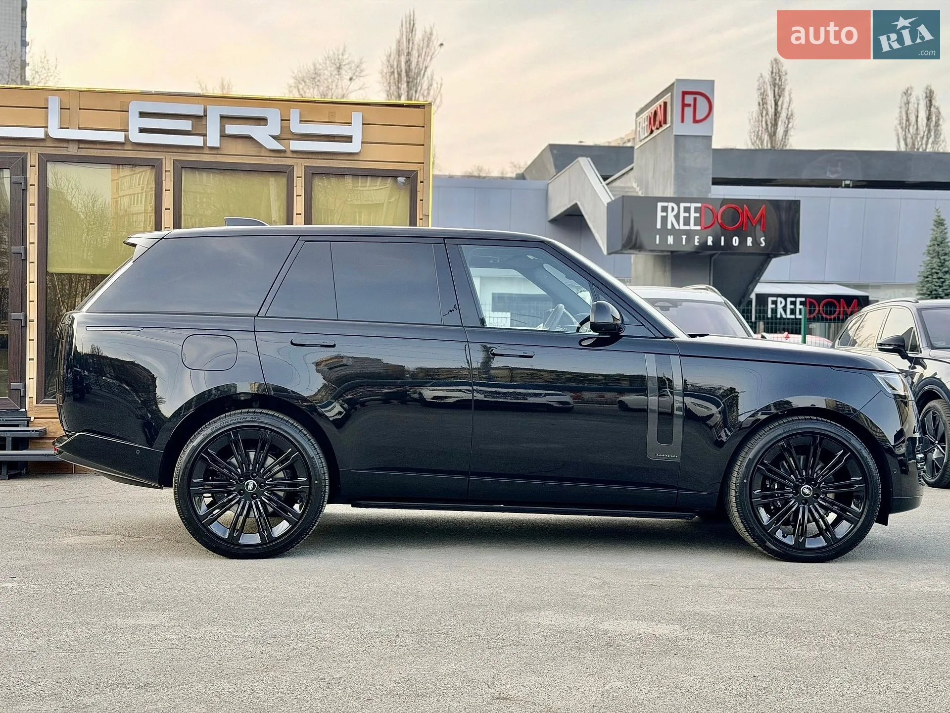 2025 Land Rover Range Rover - мініатюра 6