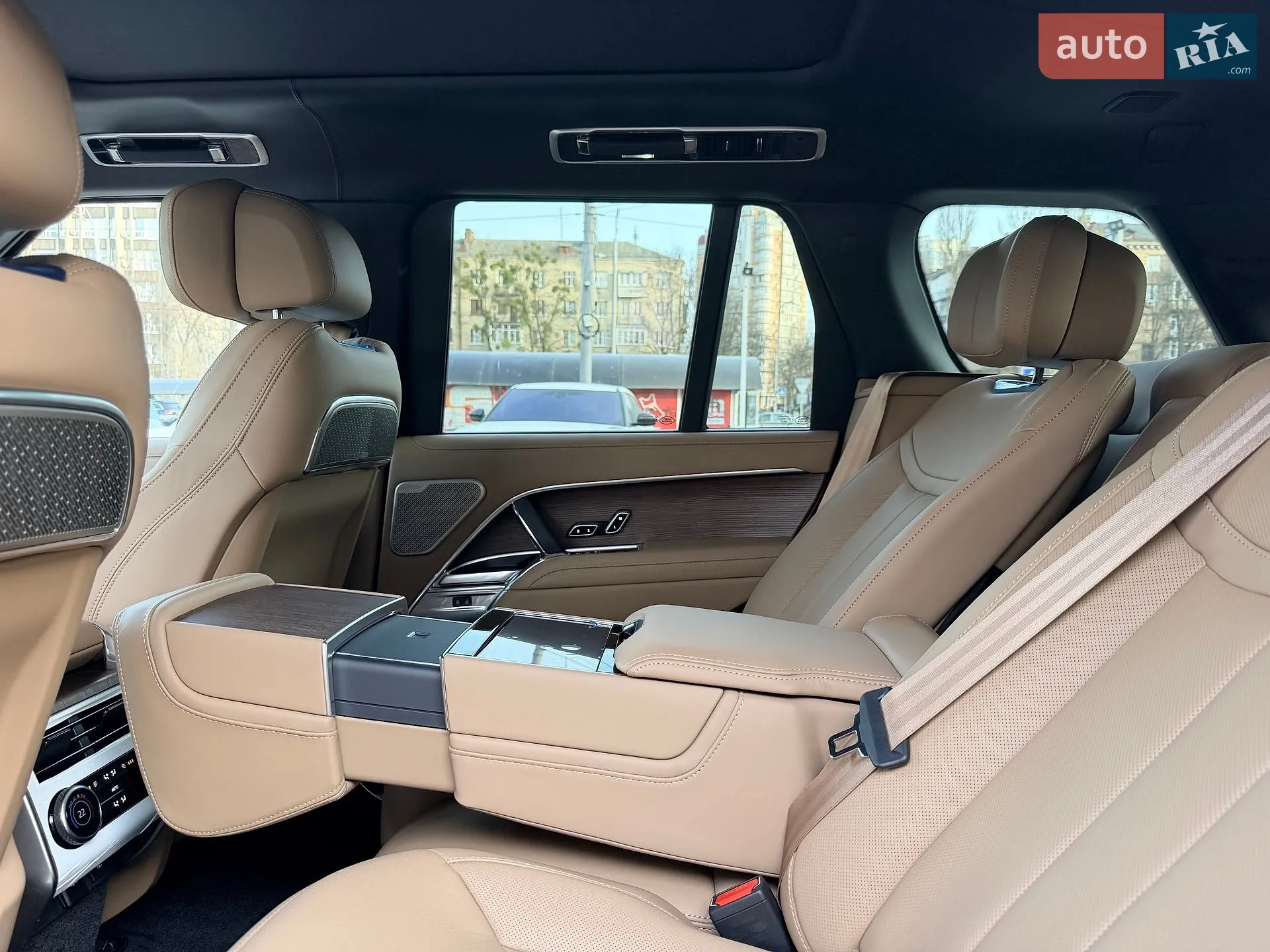 2025 Land Rover Range Rover - мініатюра 26