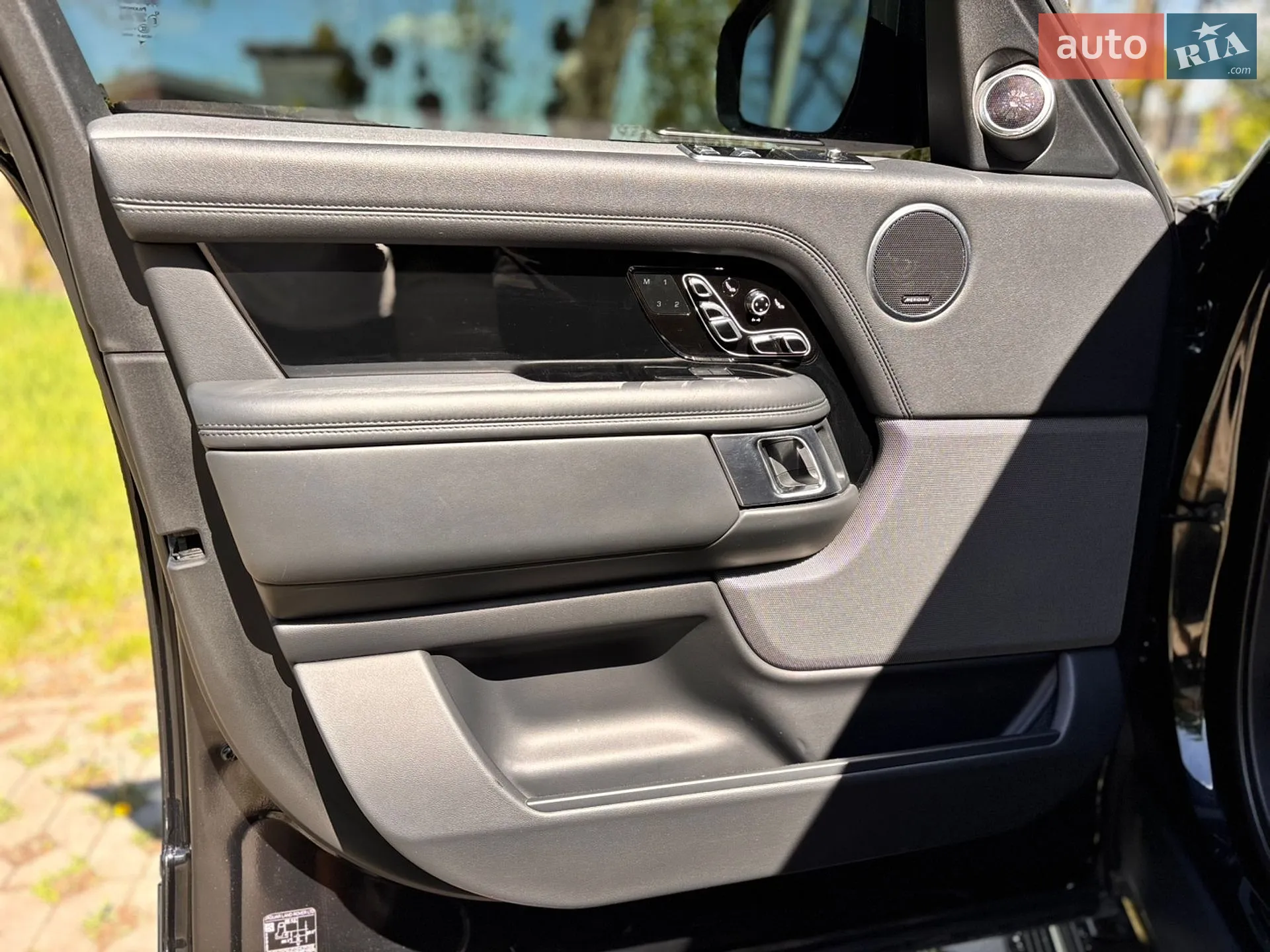 2021 Land Rover Range Rover - мініатюра 43