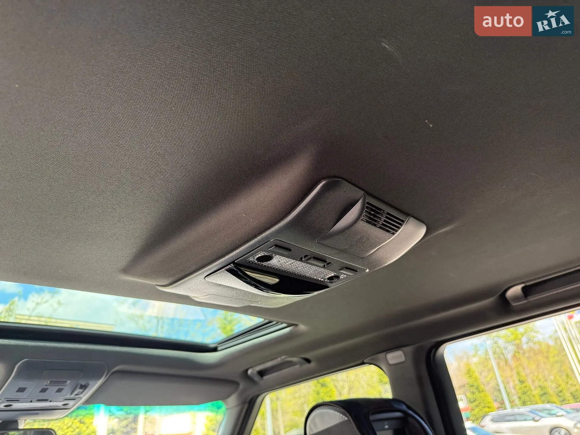2011 Land Rover Range Rover - мініатюра 37