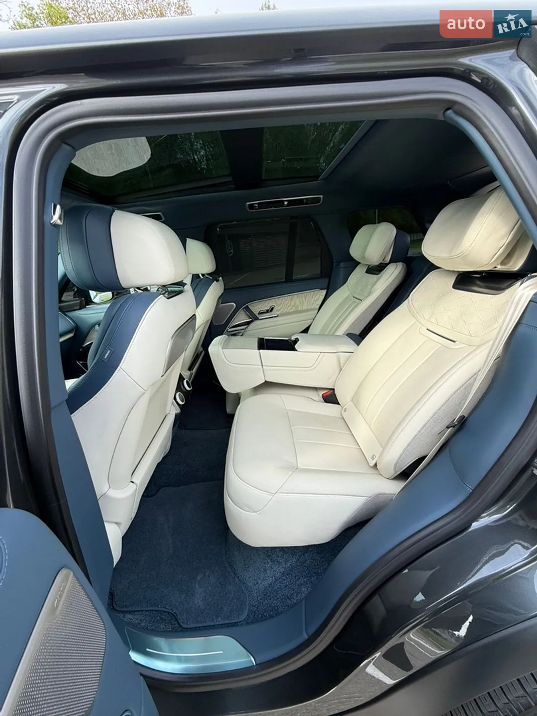 2025 Land Rover Range Rover - мініатюра 15