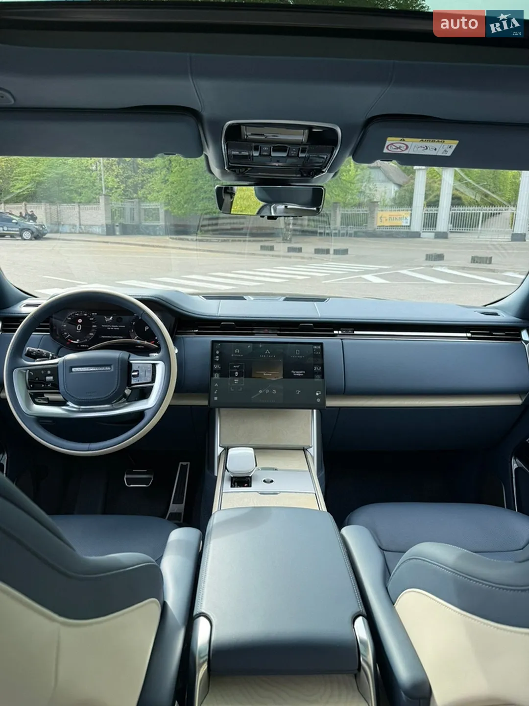 2025 Land Rover Range Rover - мініатюра 26