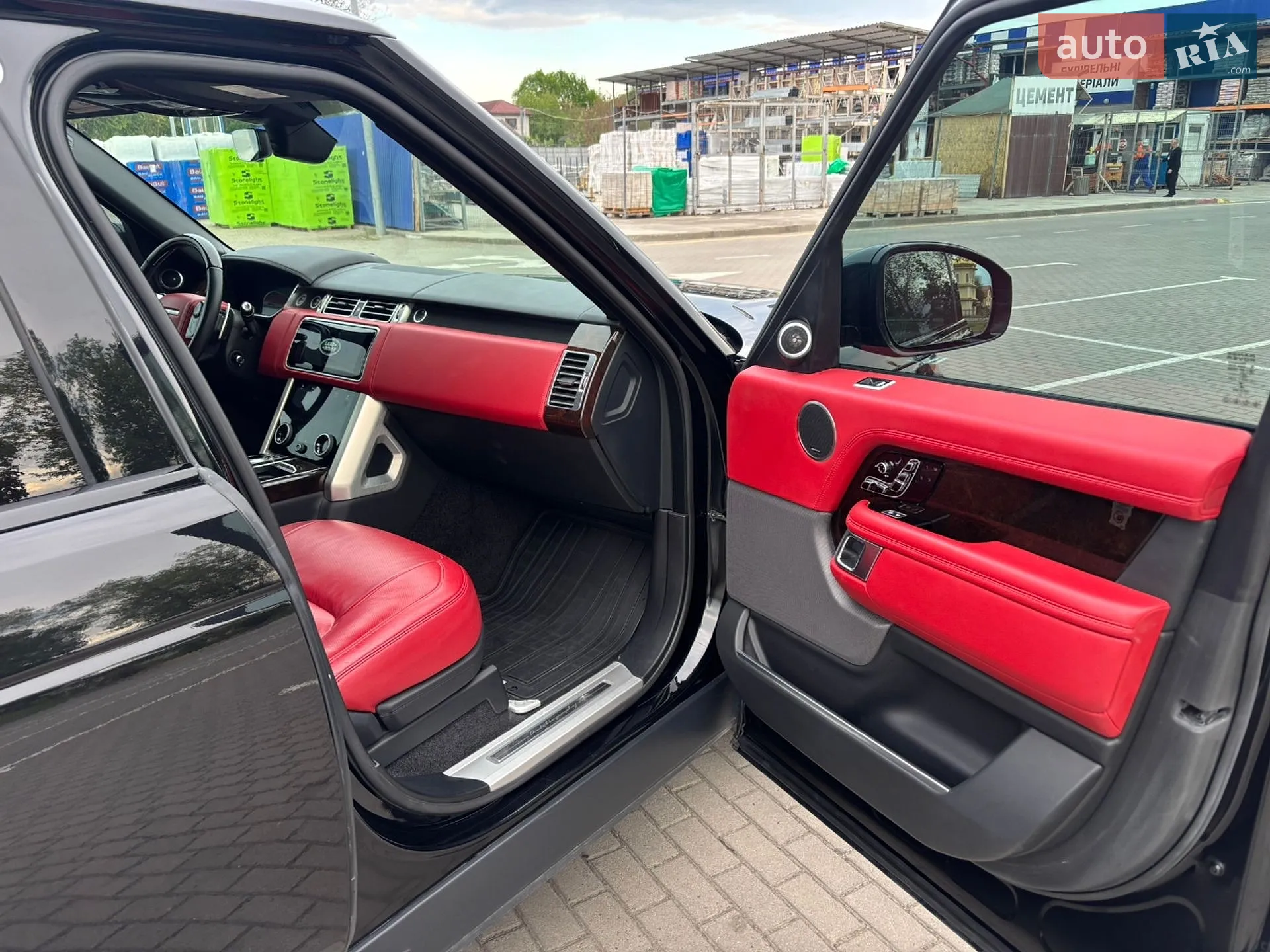 2019 Land Rover Range Rover - мініатюра 28
