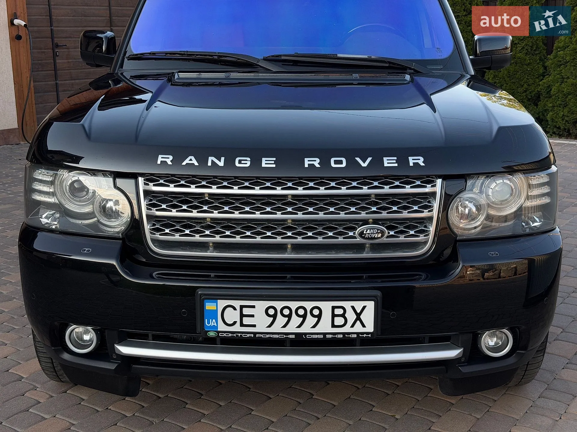 2011 Land Rover Range Rover - мініатюра 32