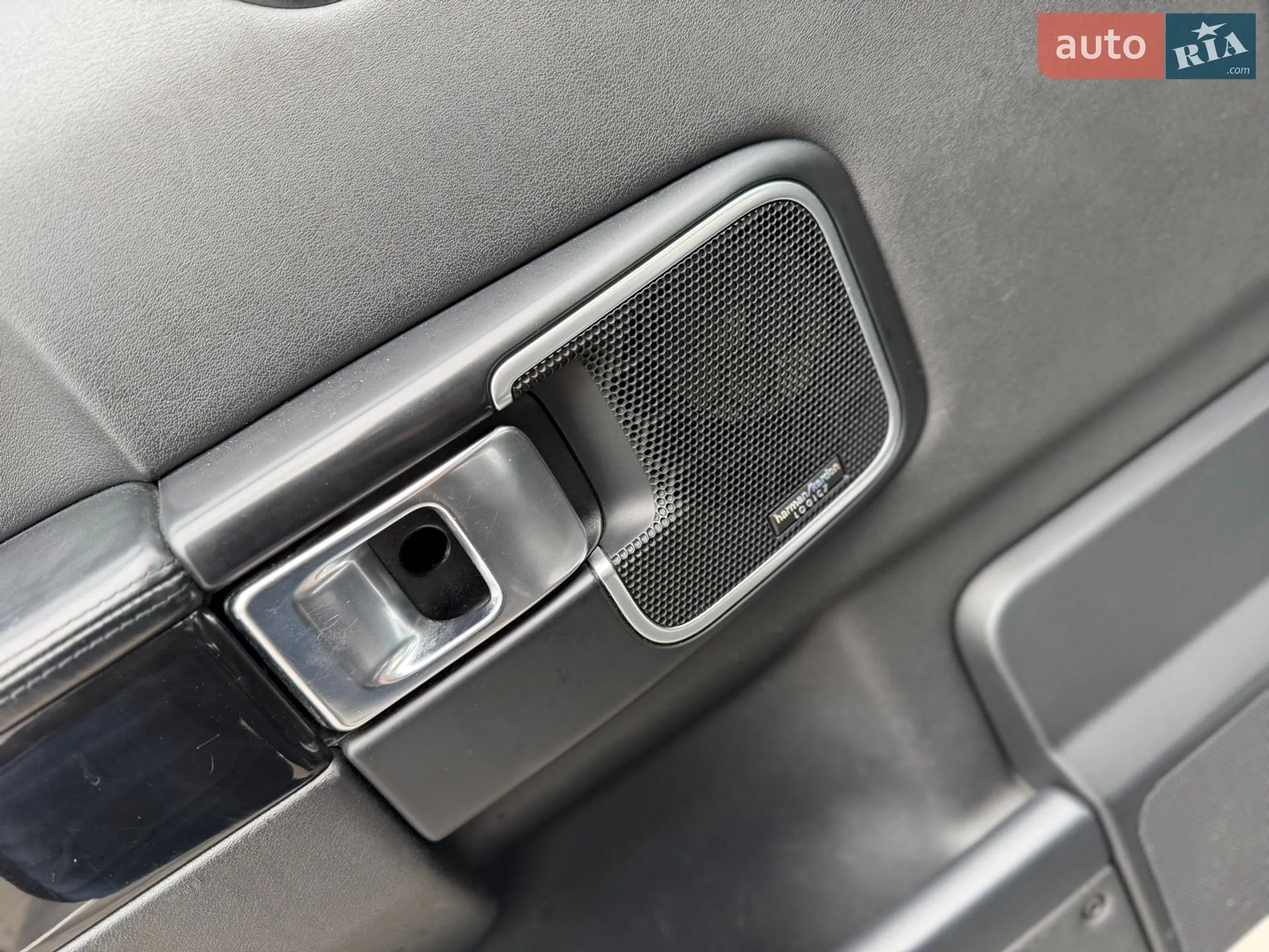 2010 Land Rover Range Rover - мініатюра 34