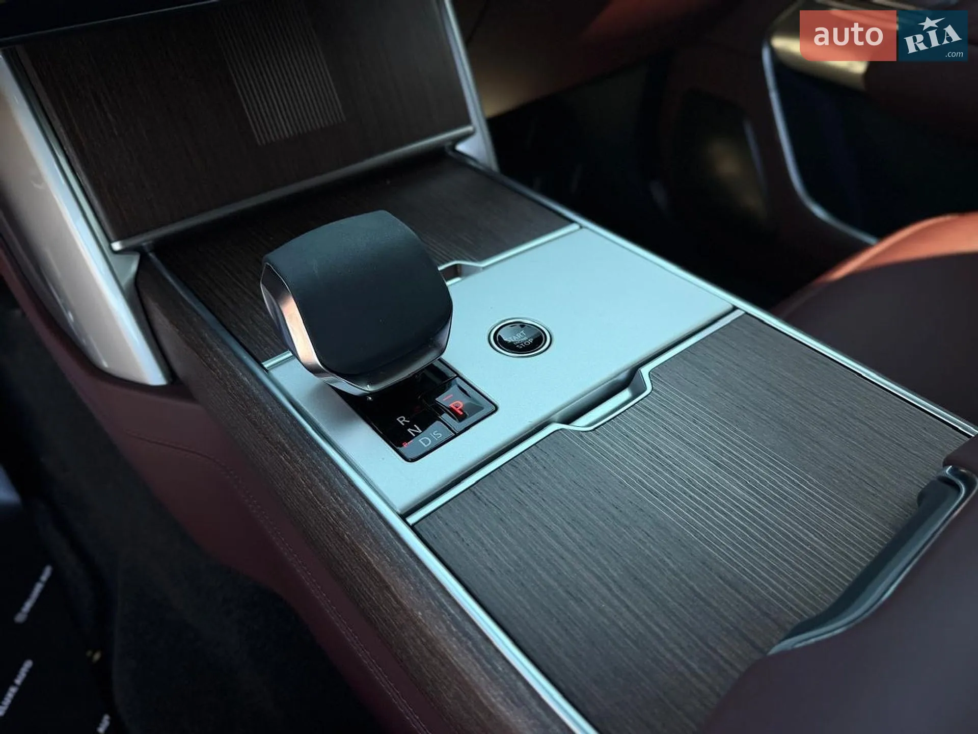 2024 Land Rover Range Rover - мініатюра 75