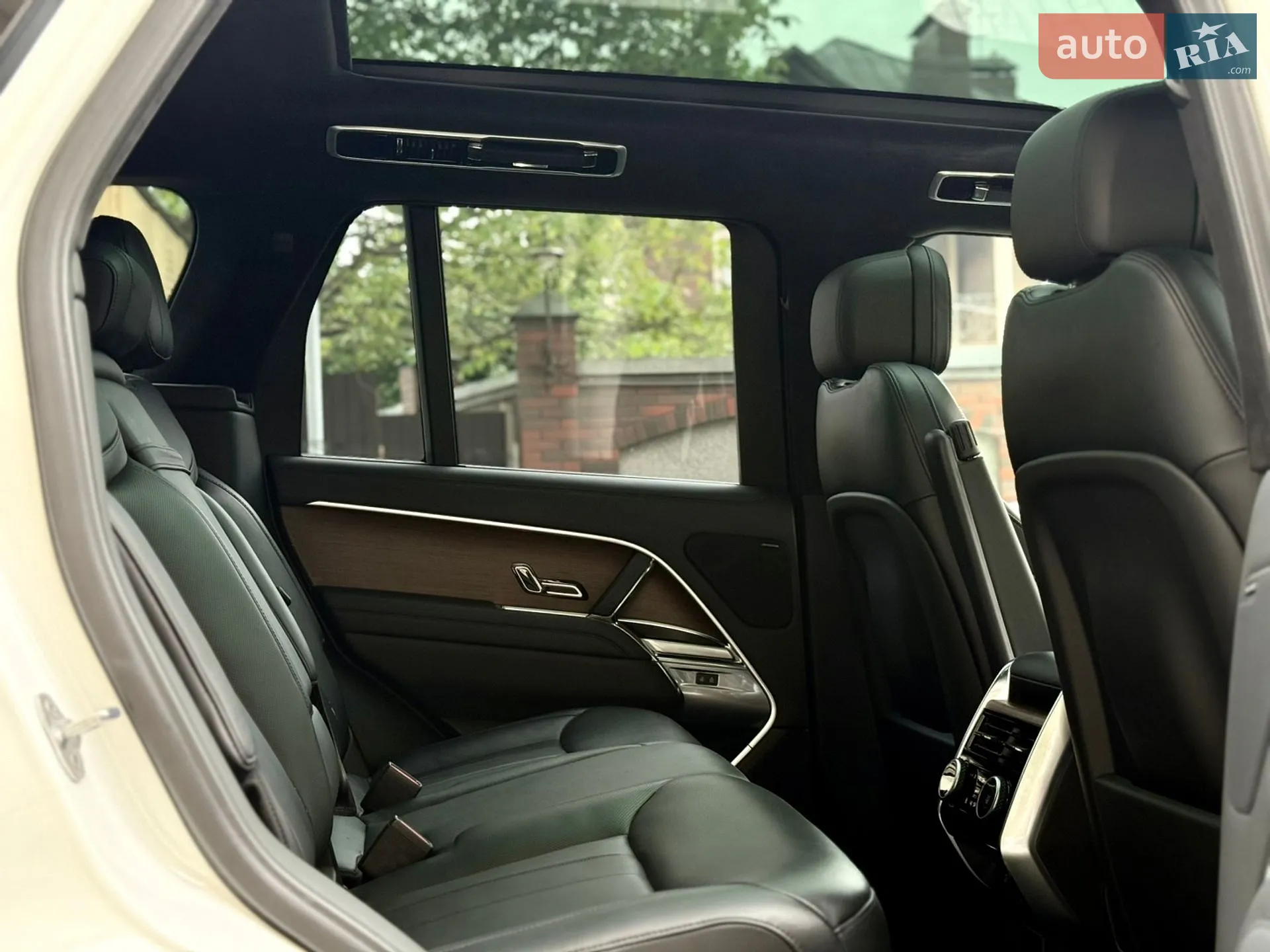 2022 Land Rover Range Rover - мініатюра 11