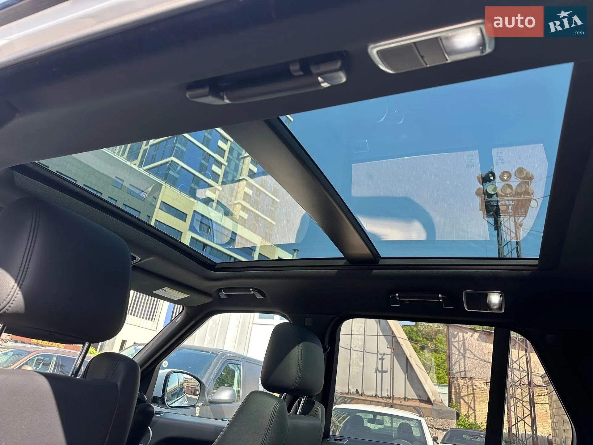 2016 Land Rover Range Rover - мініатюра 11