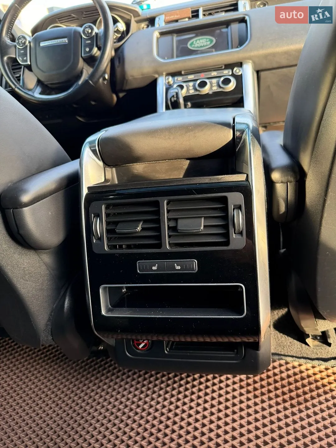 2015 Land Rover Range Rover - мініатюра 28